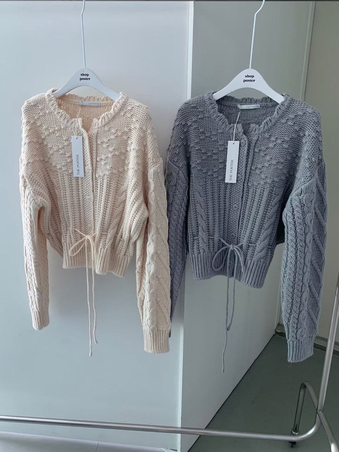 毛球綁帶麻花外套