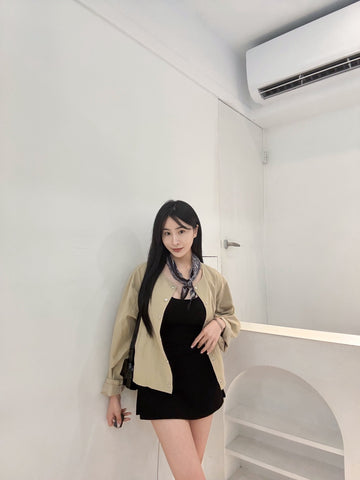 設計款輕薄絲巾風衣外套