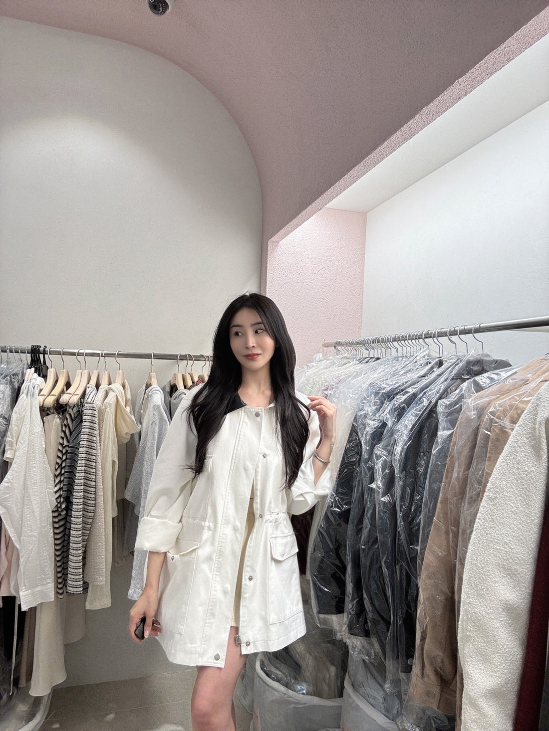 P06.配色領風衣外套