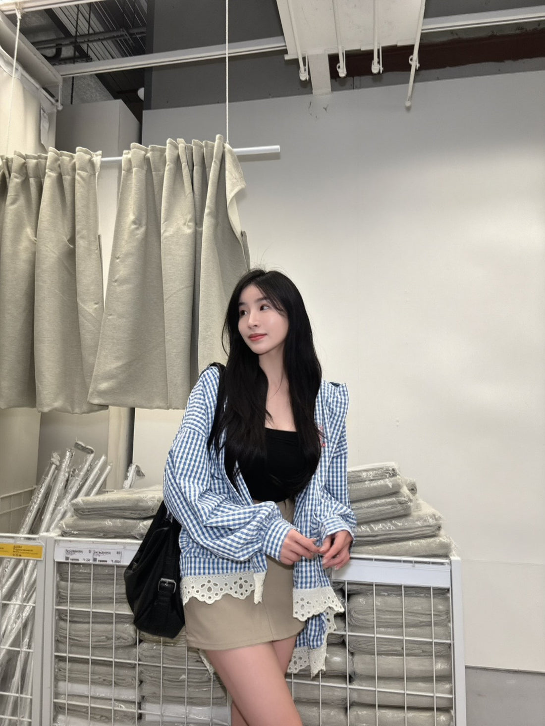 設計款連帽蕾絲格紋罩衫