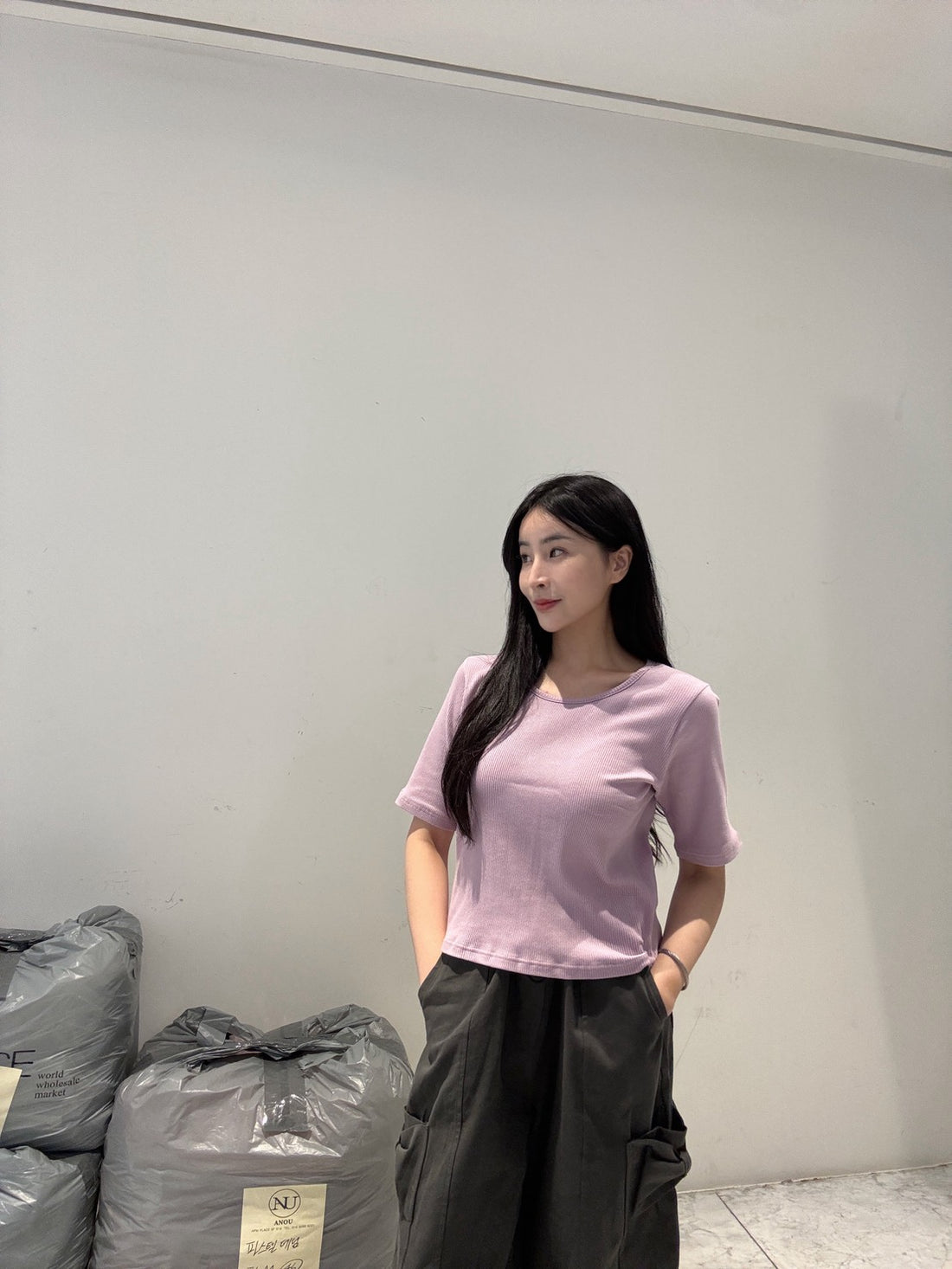 彈力涼感寬領上衣