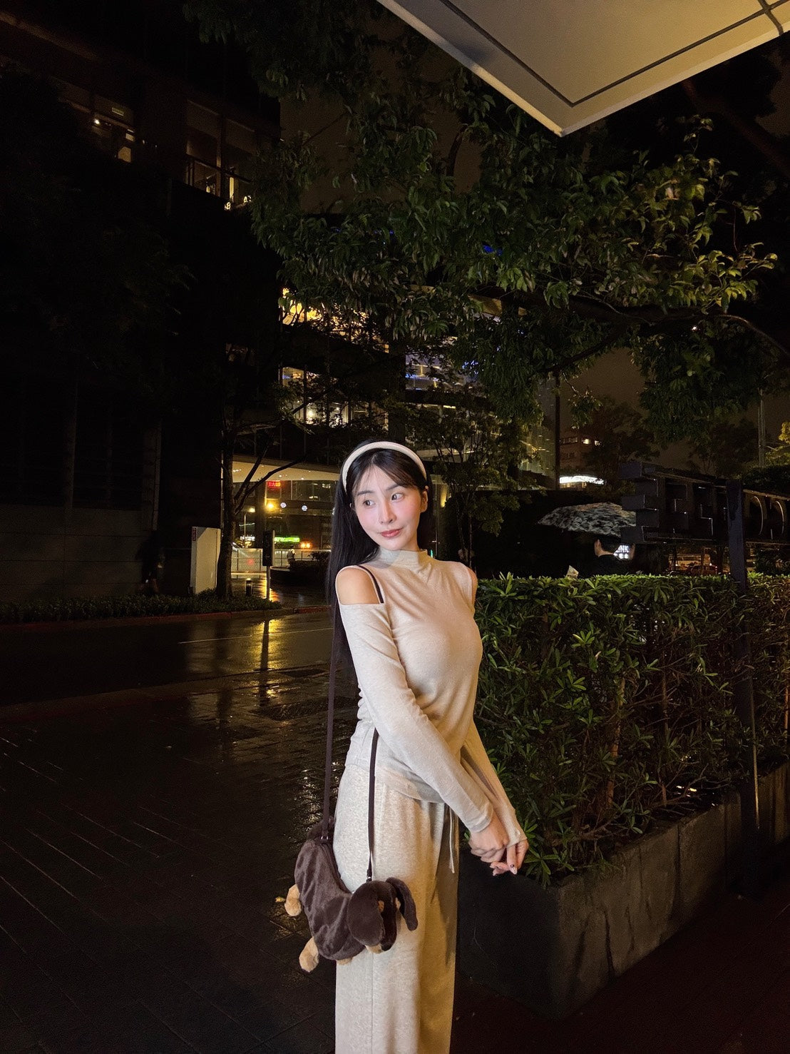 小立領挖肩柔棉上衣