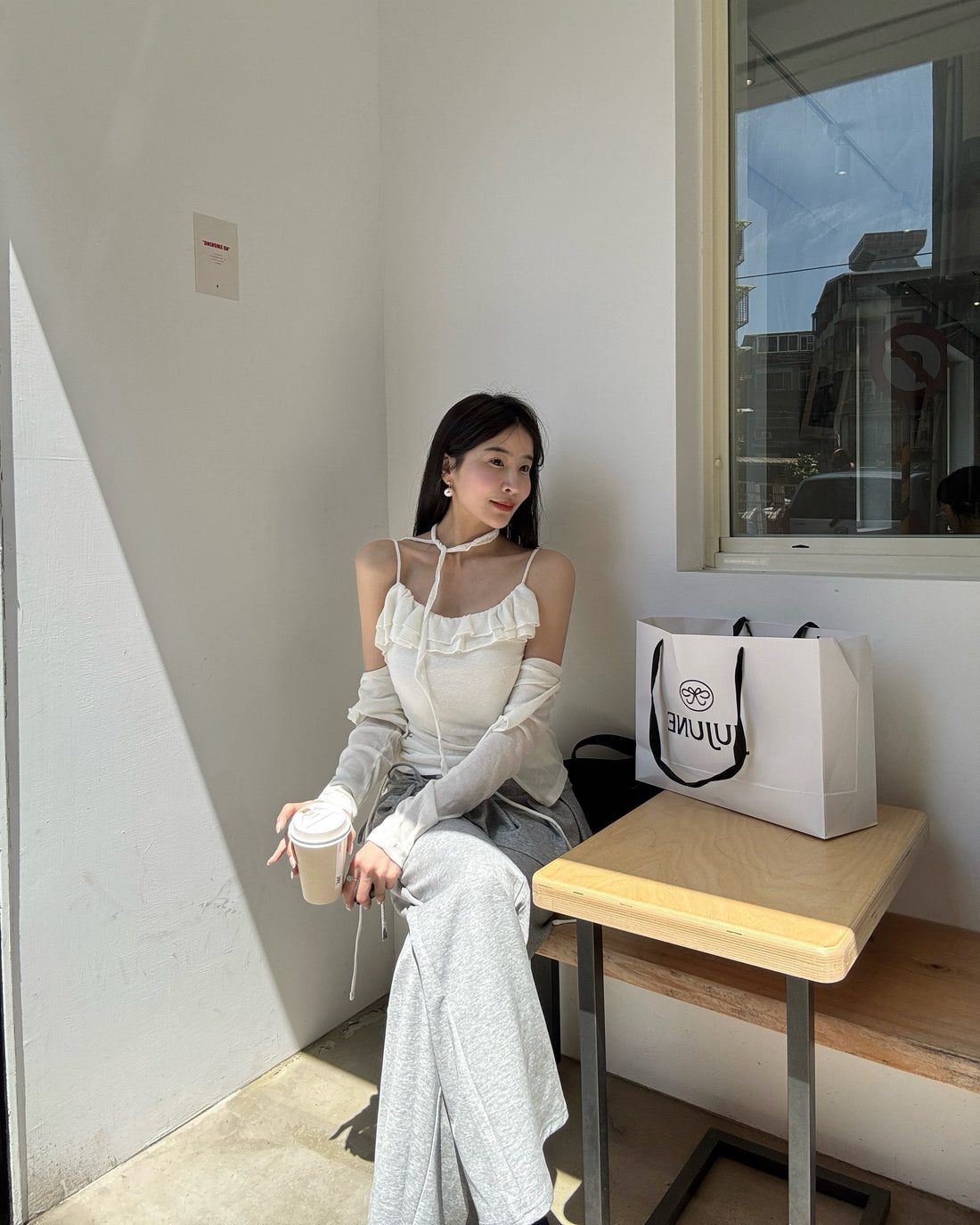 百褶空氣棉造型褲