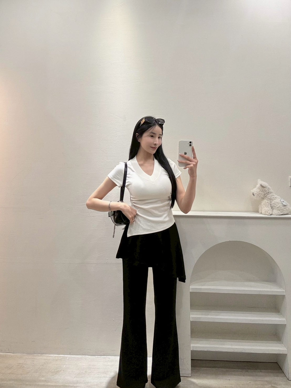 美腰V領彈力上衣