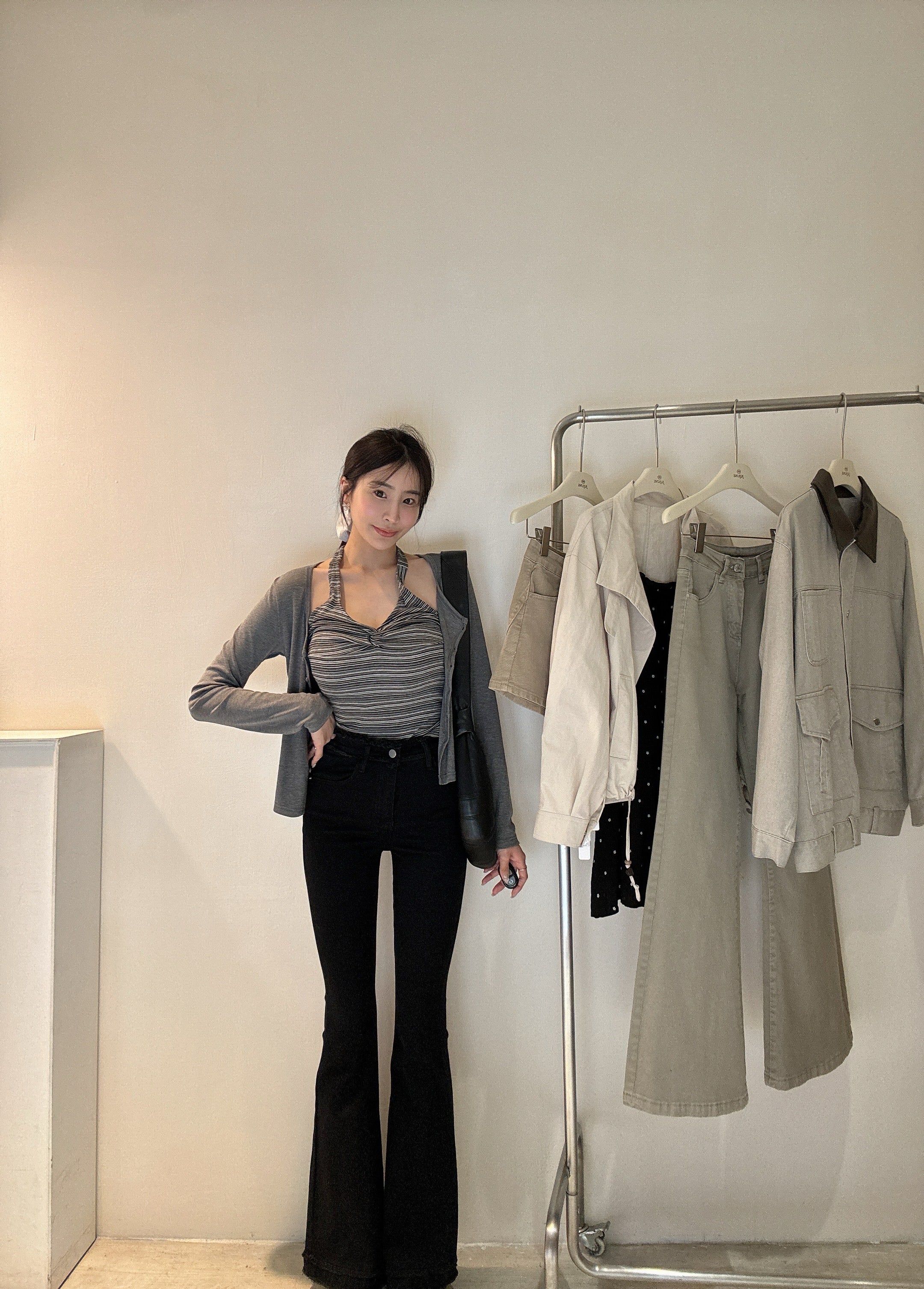 鬚鬚造型顯瘦喇叭褲