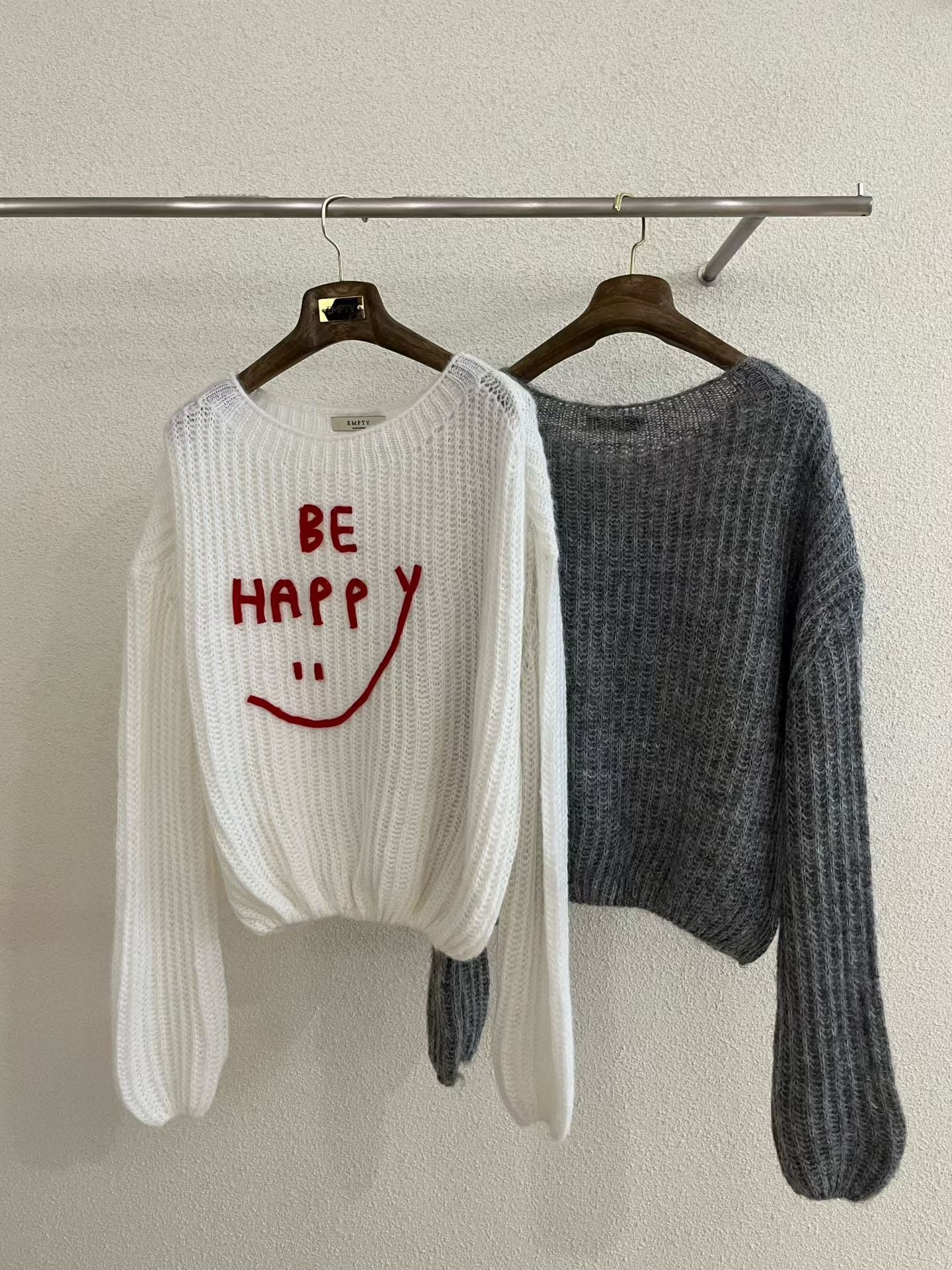 笑臉刺繡羊毛針織衫