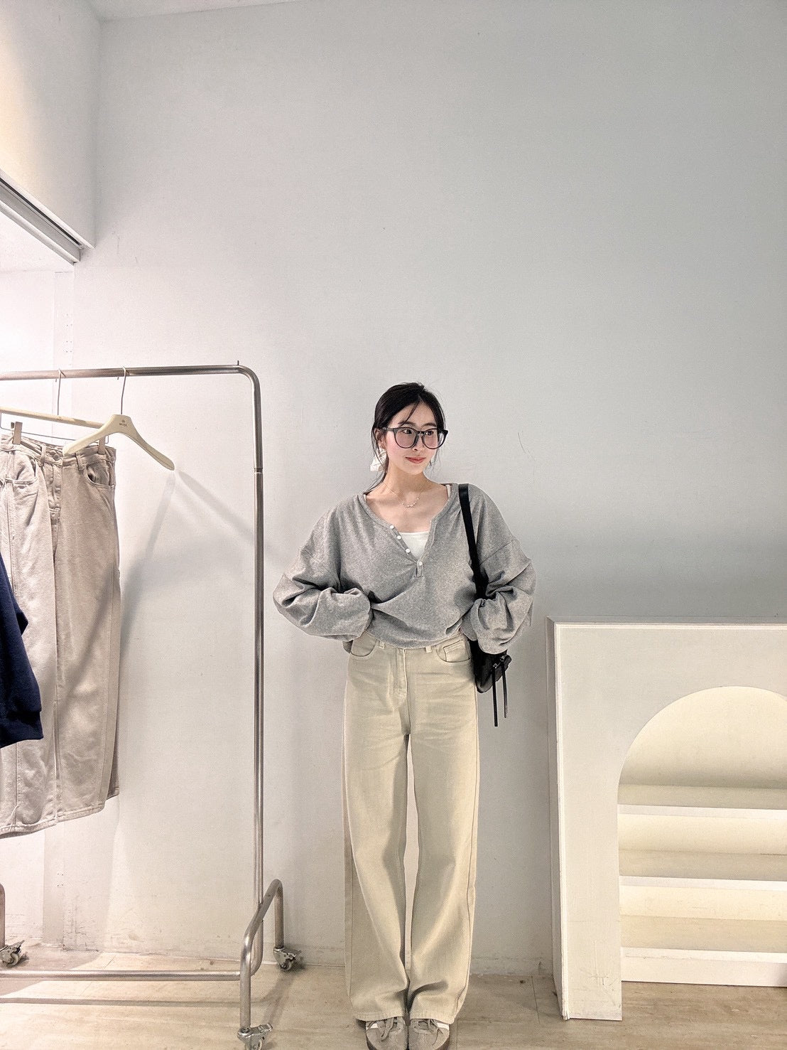 設計款排扣造型衛衣