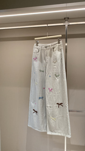 蝴蝶結🎀刺繡直筒褲