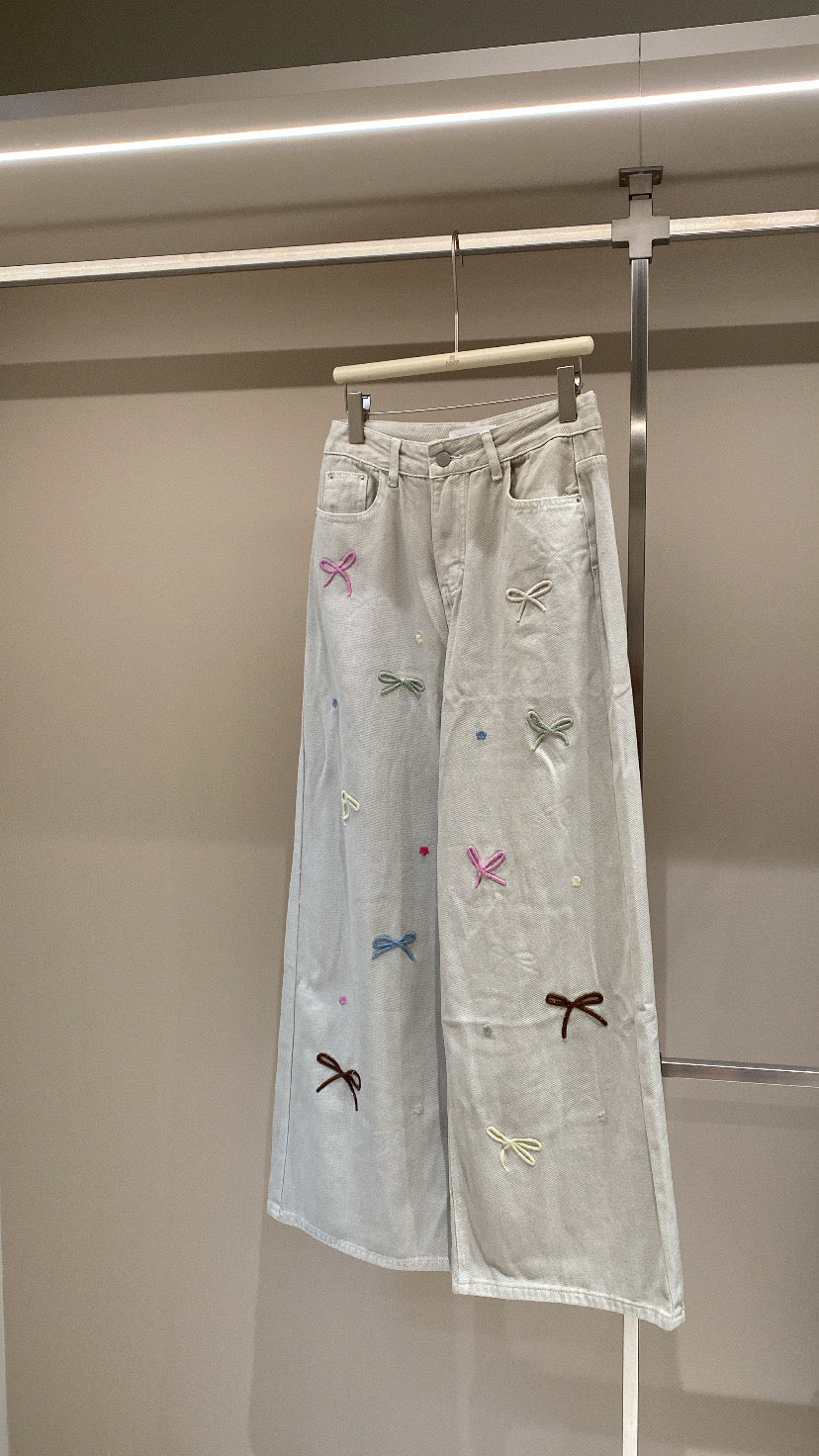 蝴蝶結🎀刺繡直筒褲