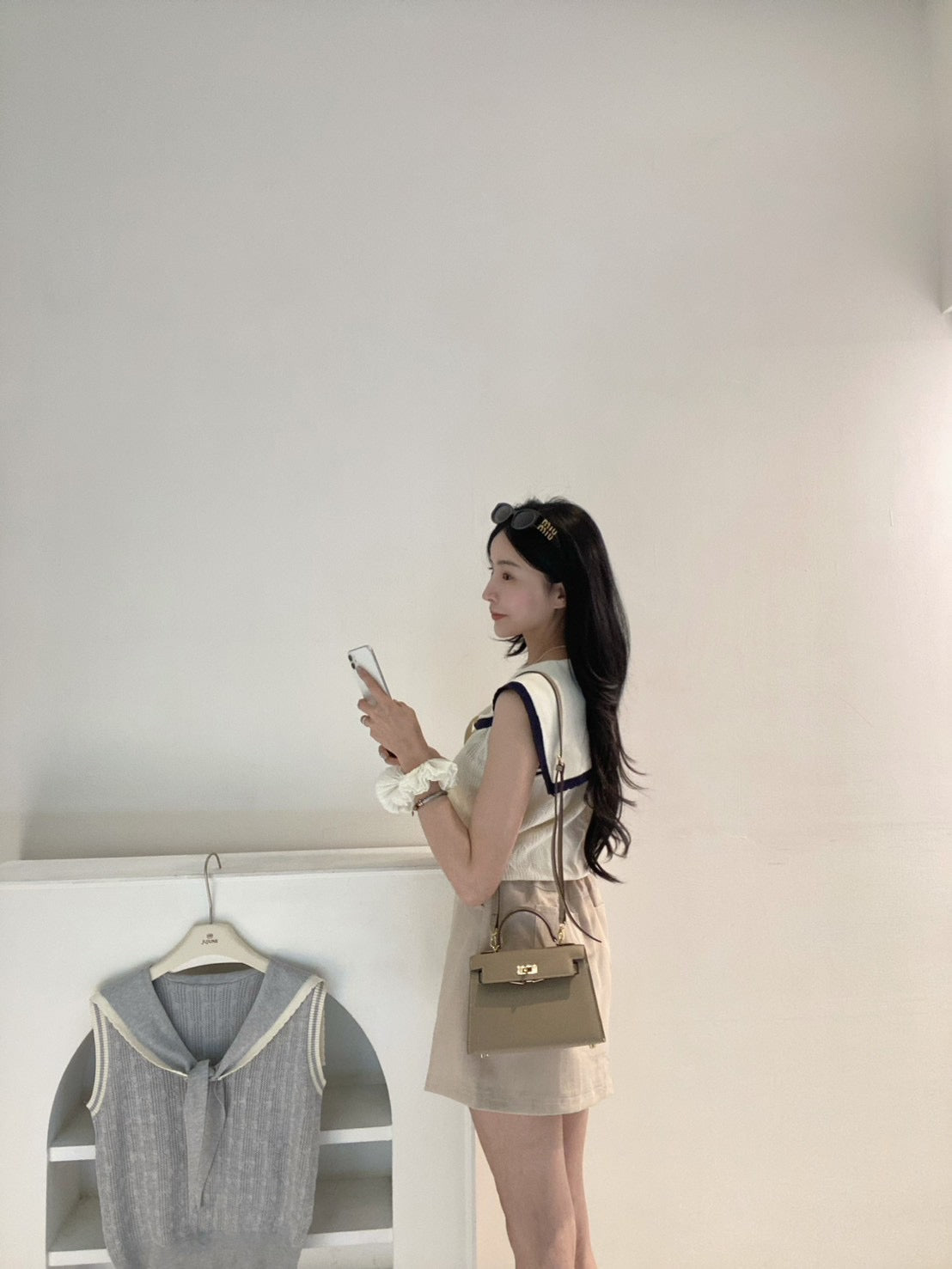 撞色翻領背心