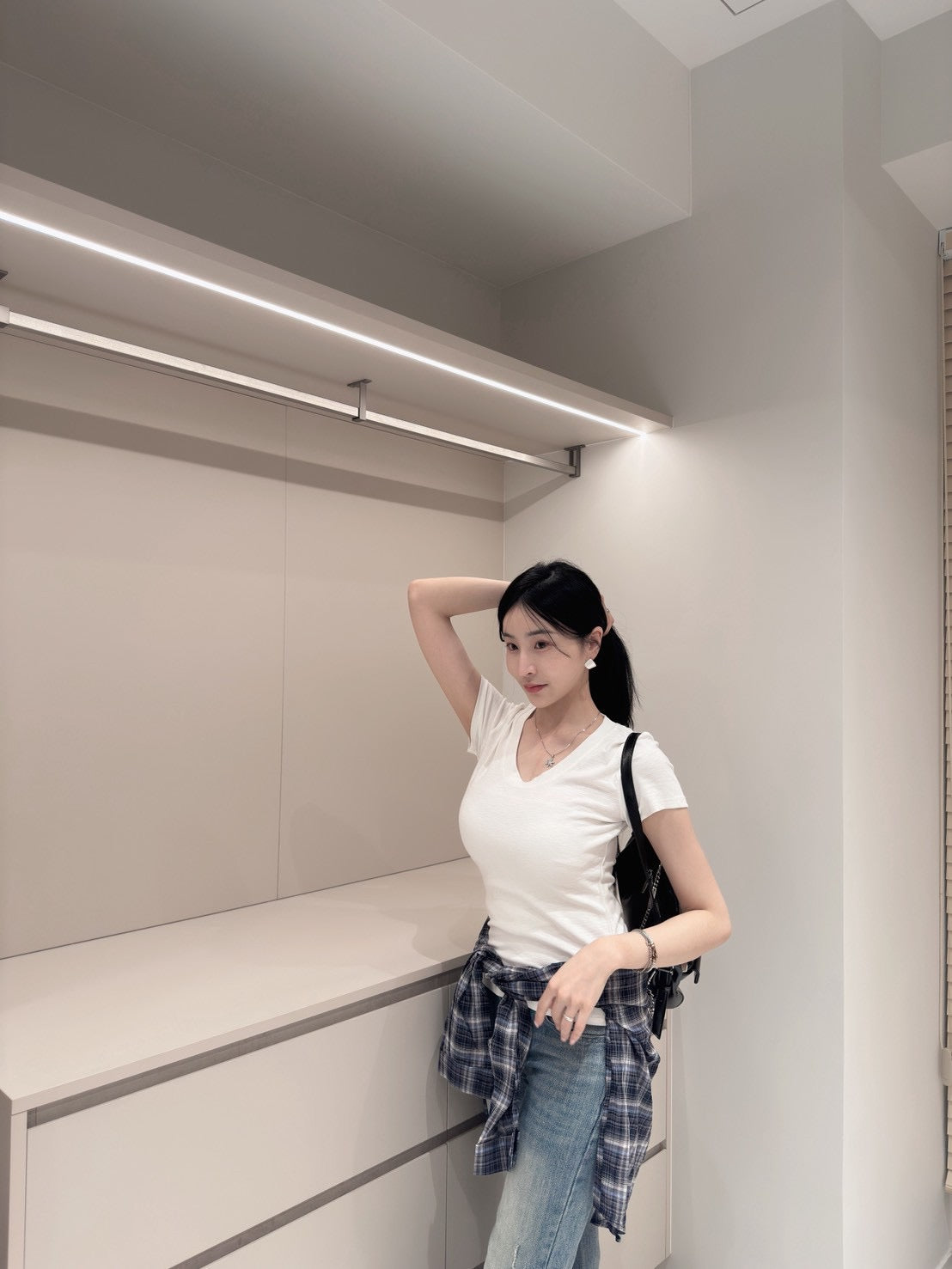 包色收涼感顯瘦上衣