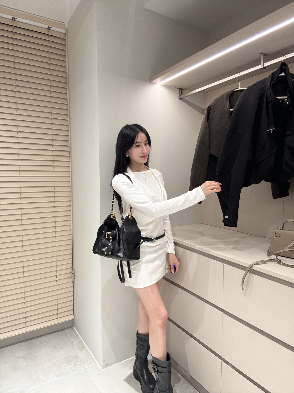 設計款假兩件短洋
