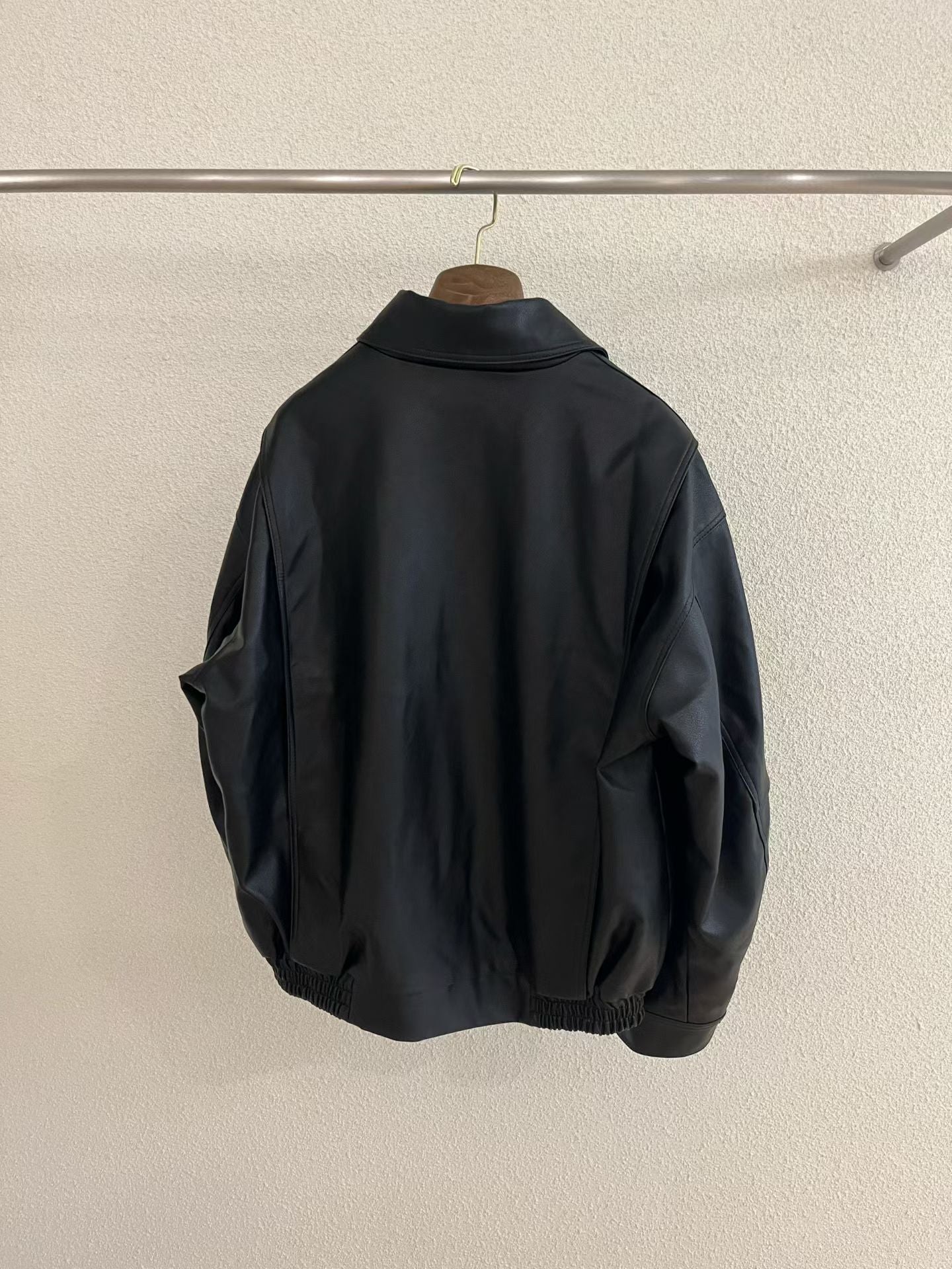 限量款柔軟皮質夾克