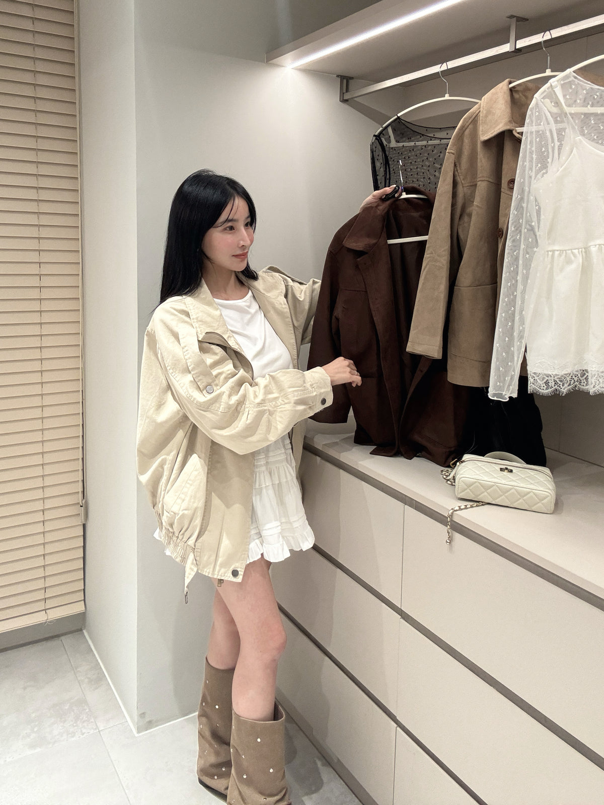 天絲立領澎袖夾克