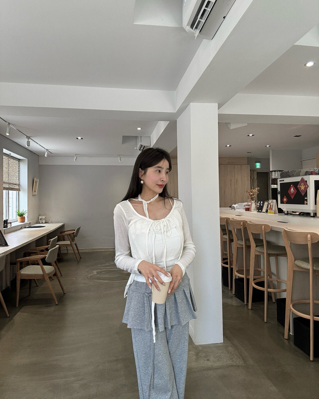 荷葉細肩帶背心