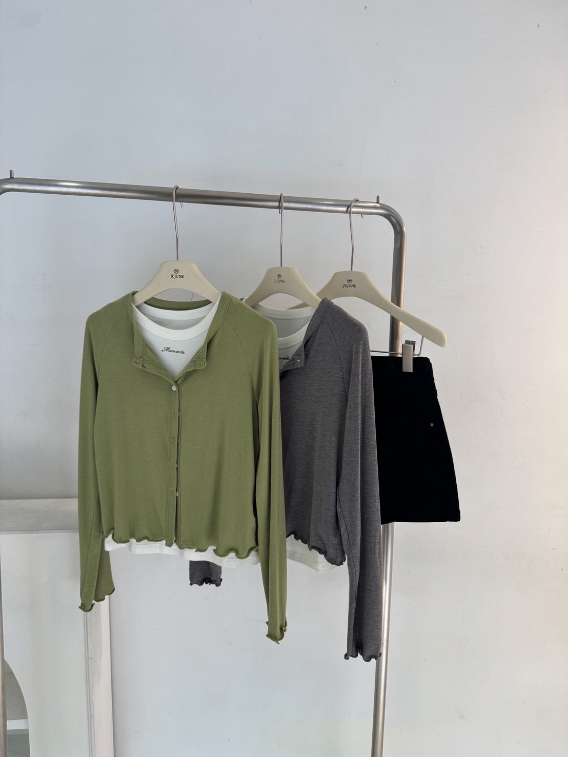 木耳邊彈力套裝