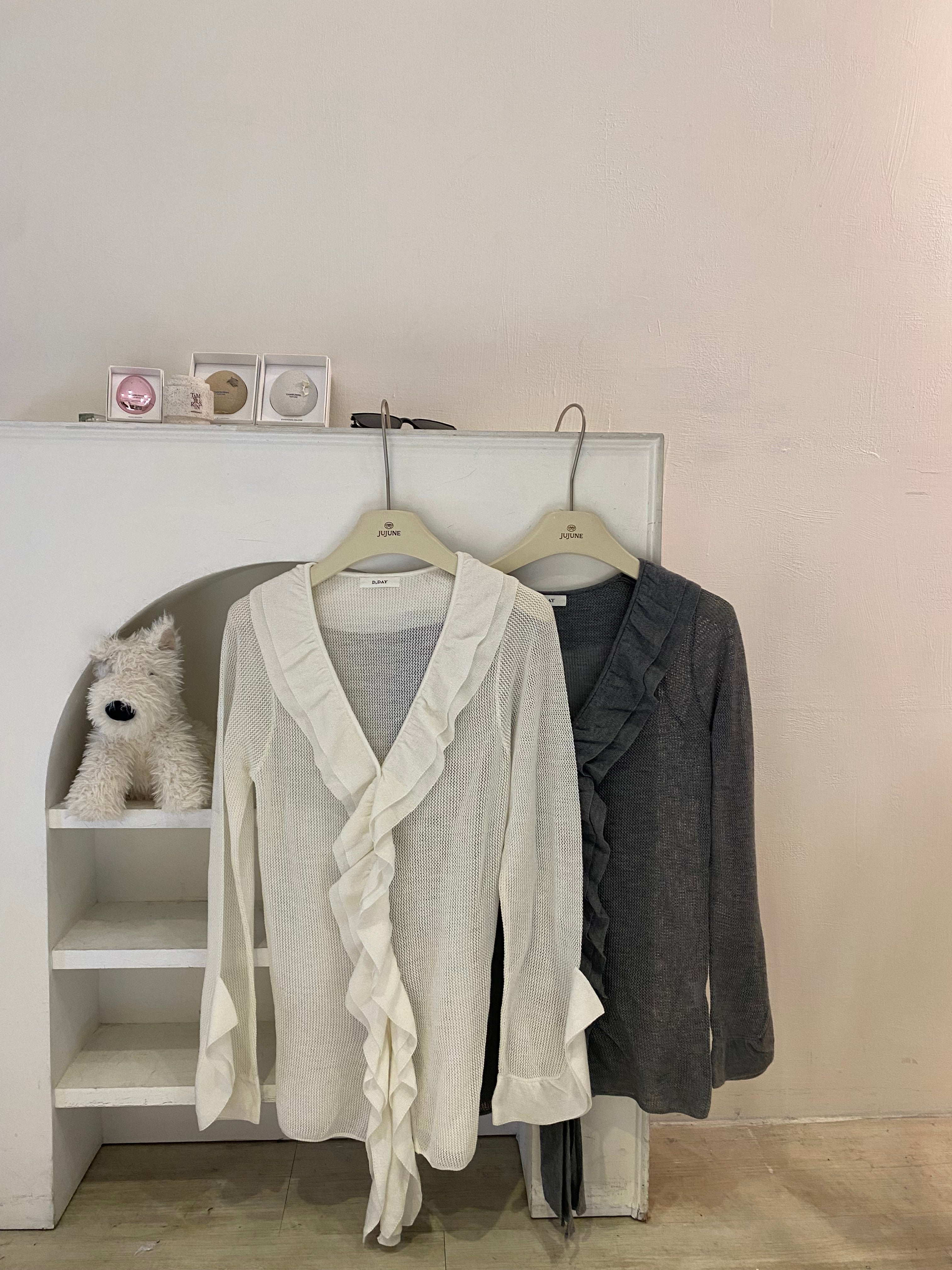 設計款荷葉邊罩衫