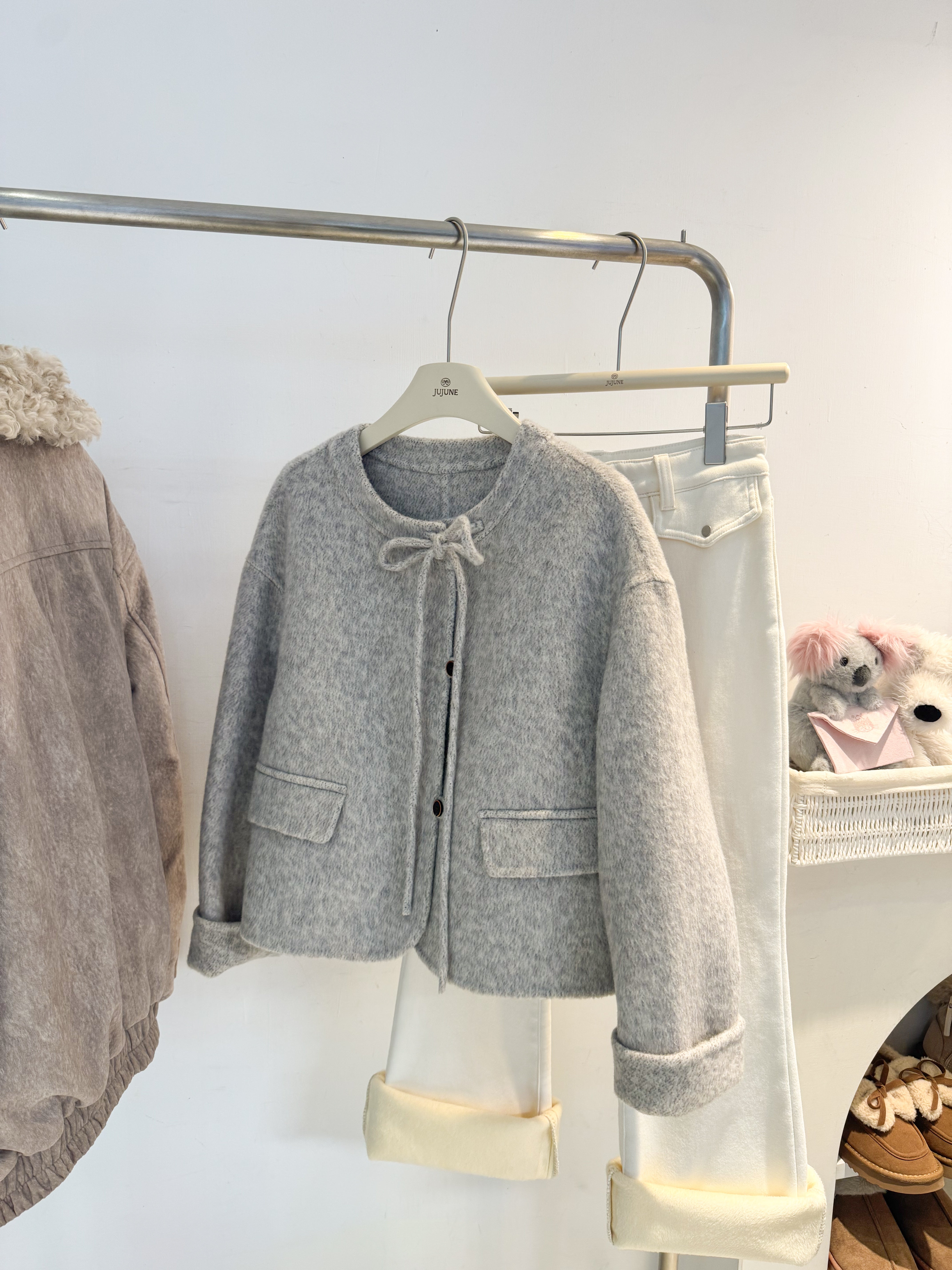 綁帶羊毛手工圓領外套