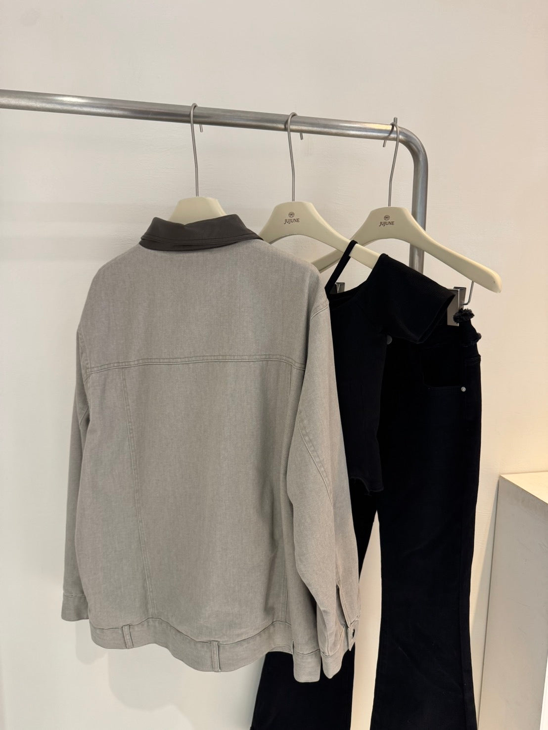 巴恩風皮質領外套