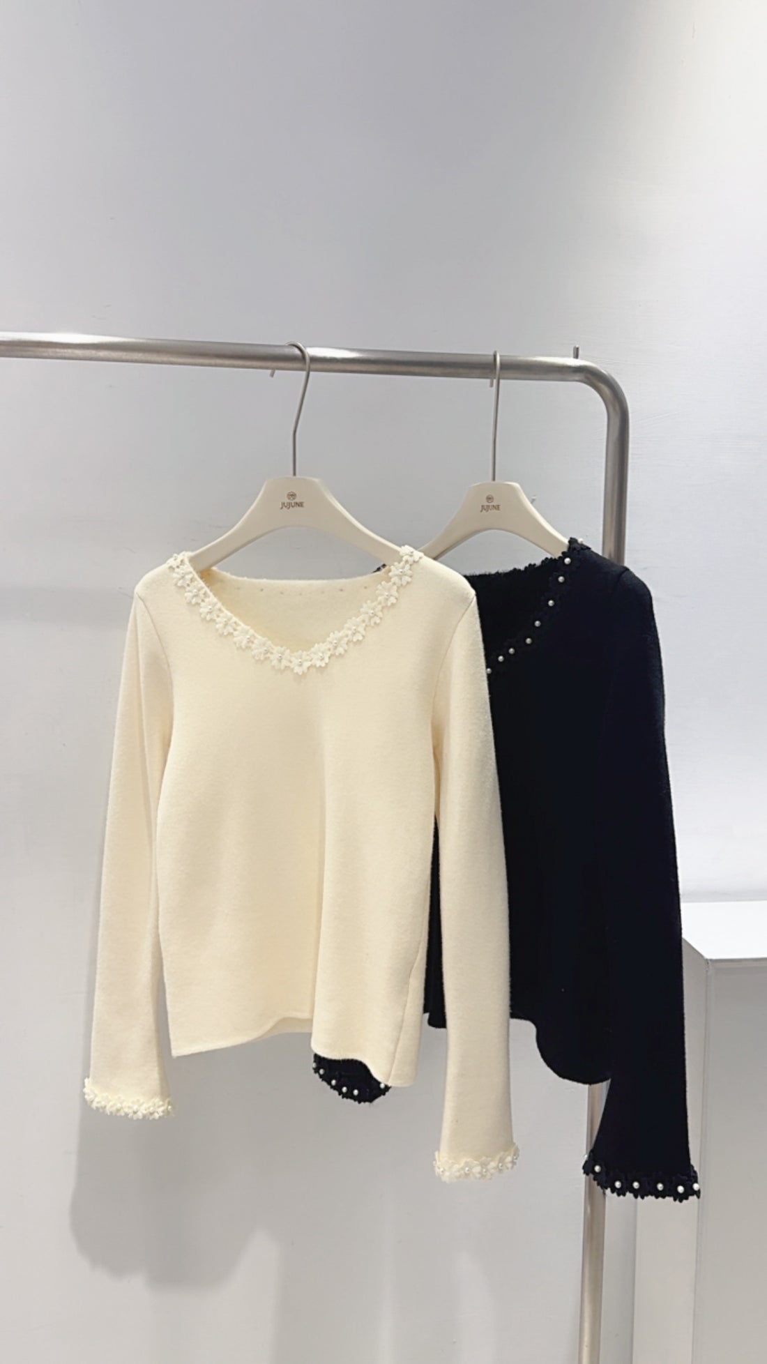 小花珍珠內刷毛上衣