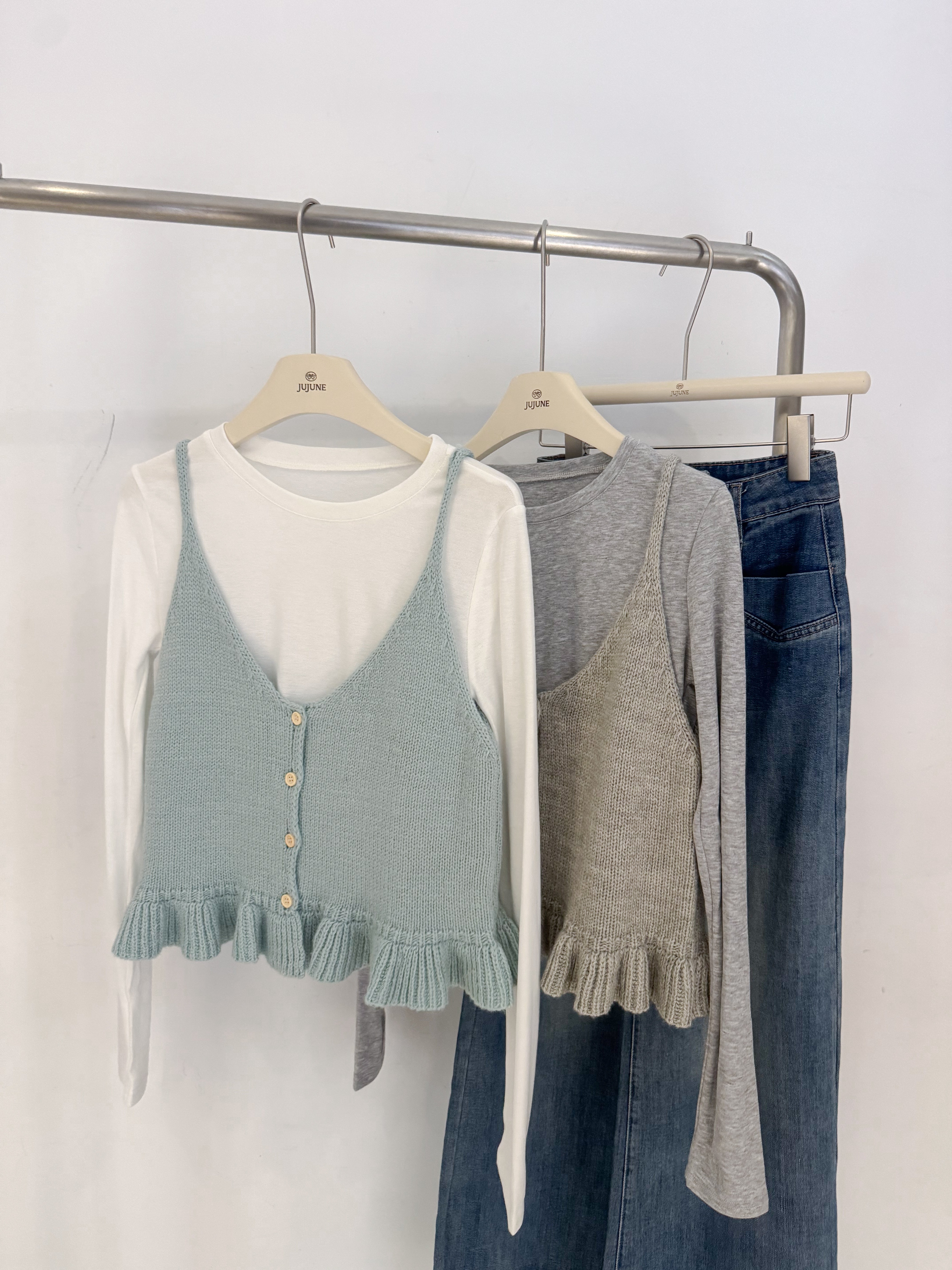 排扣荷葉針織背心