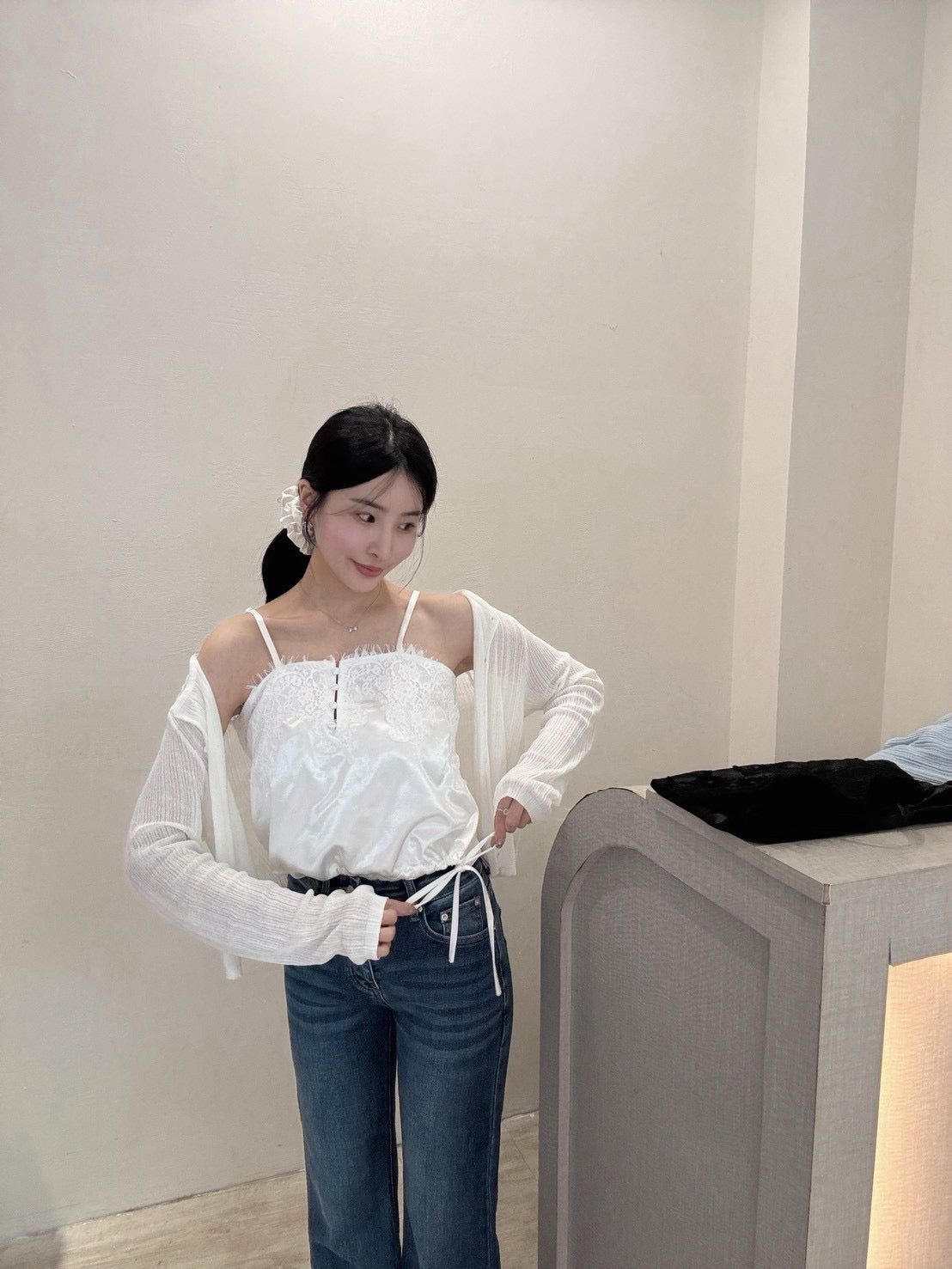 睫毛蕾絲緞面背心