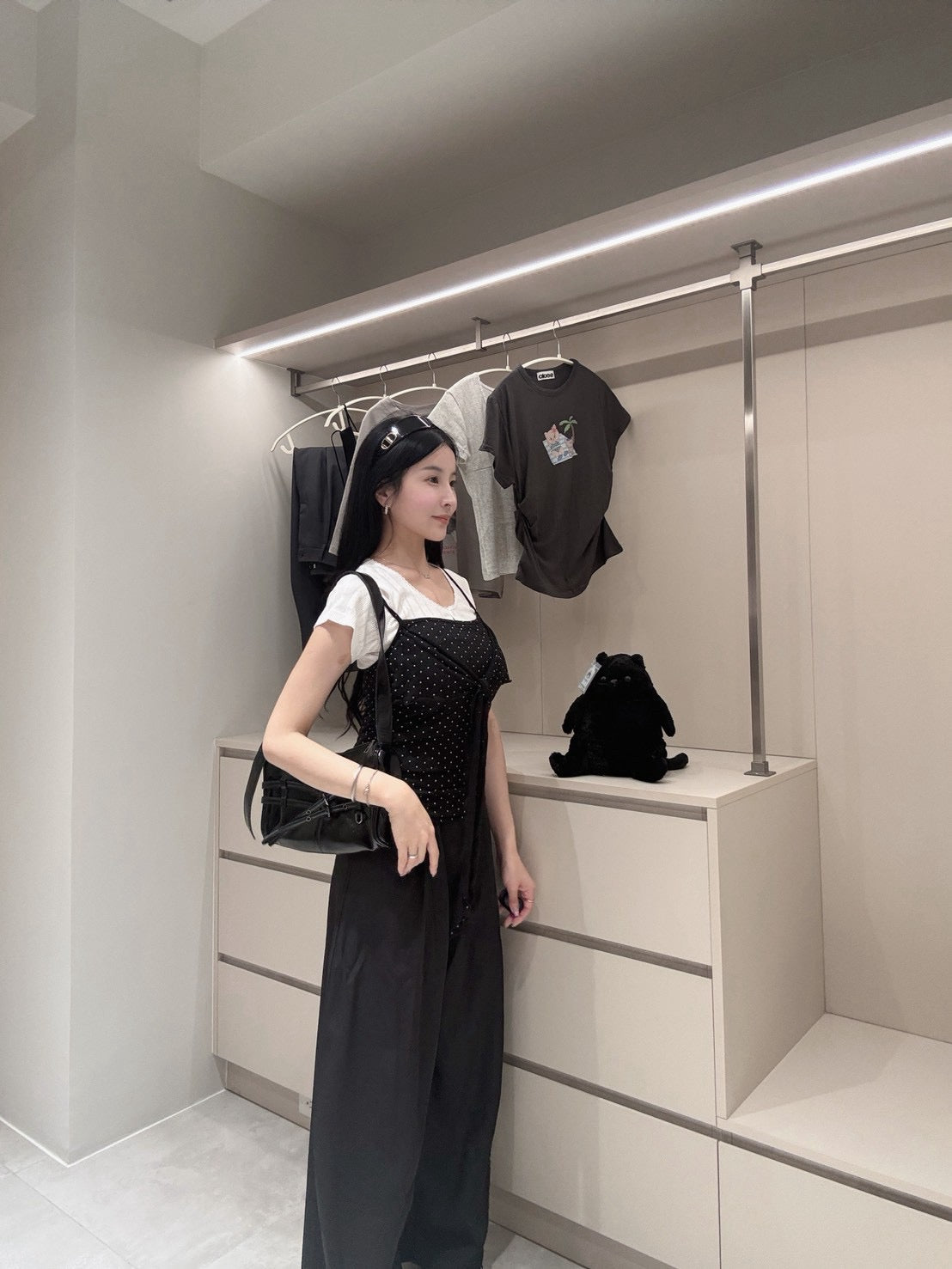 點點綁帶造型背心