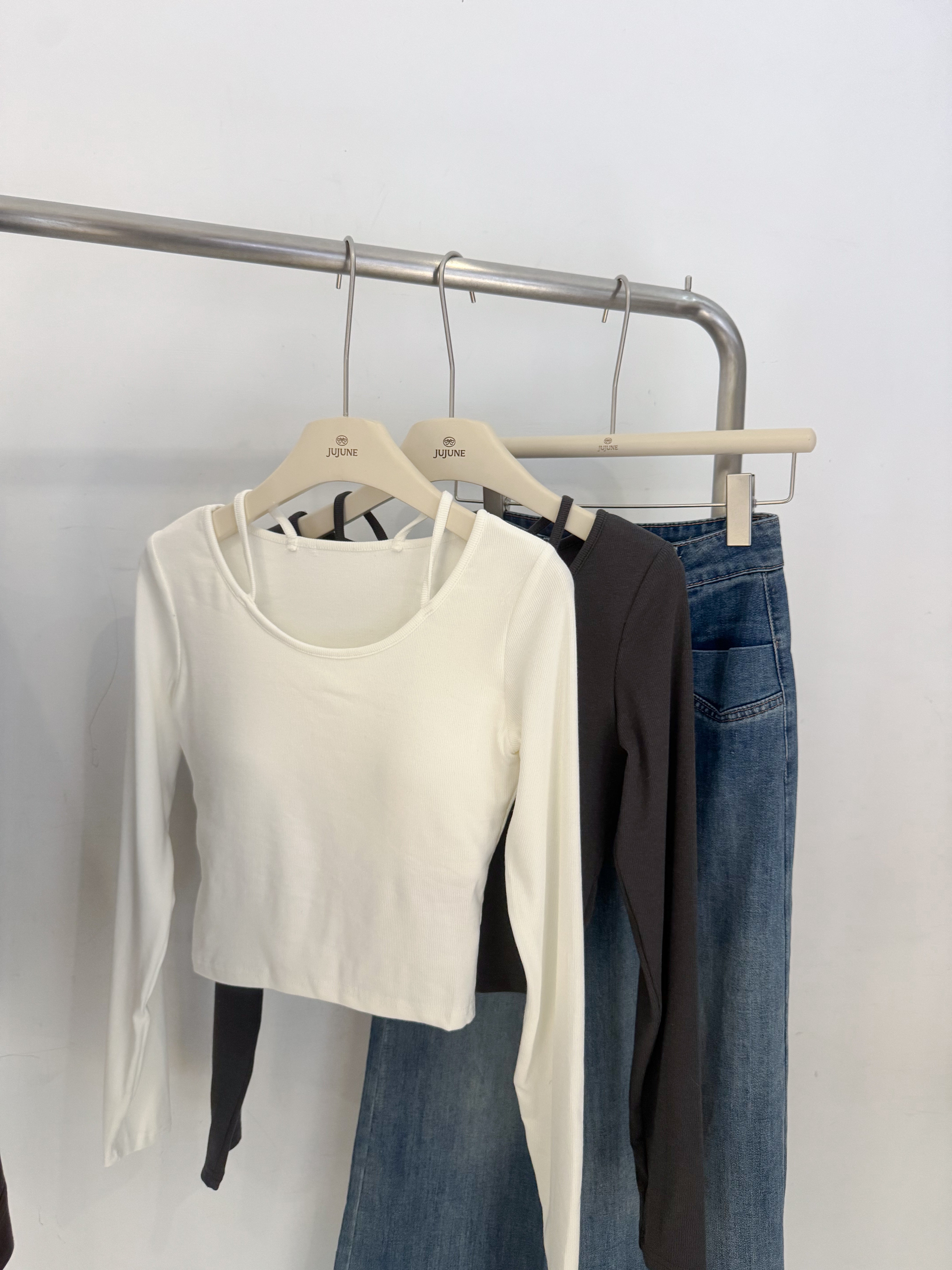 假兩件胸墊彈力上衣