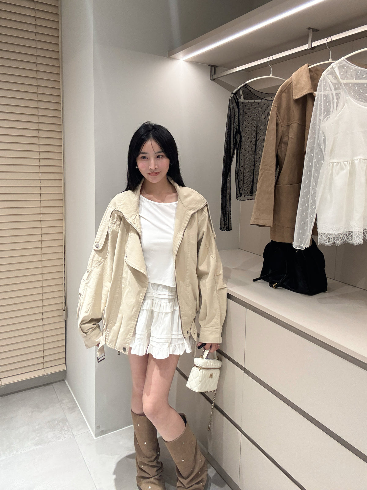 天絲立領澎袖夾克
