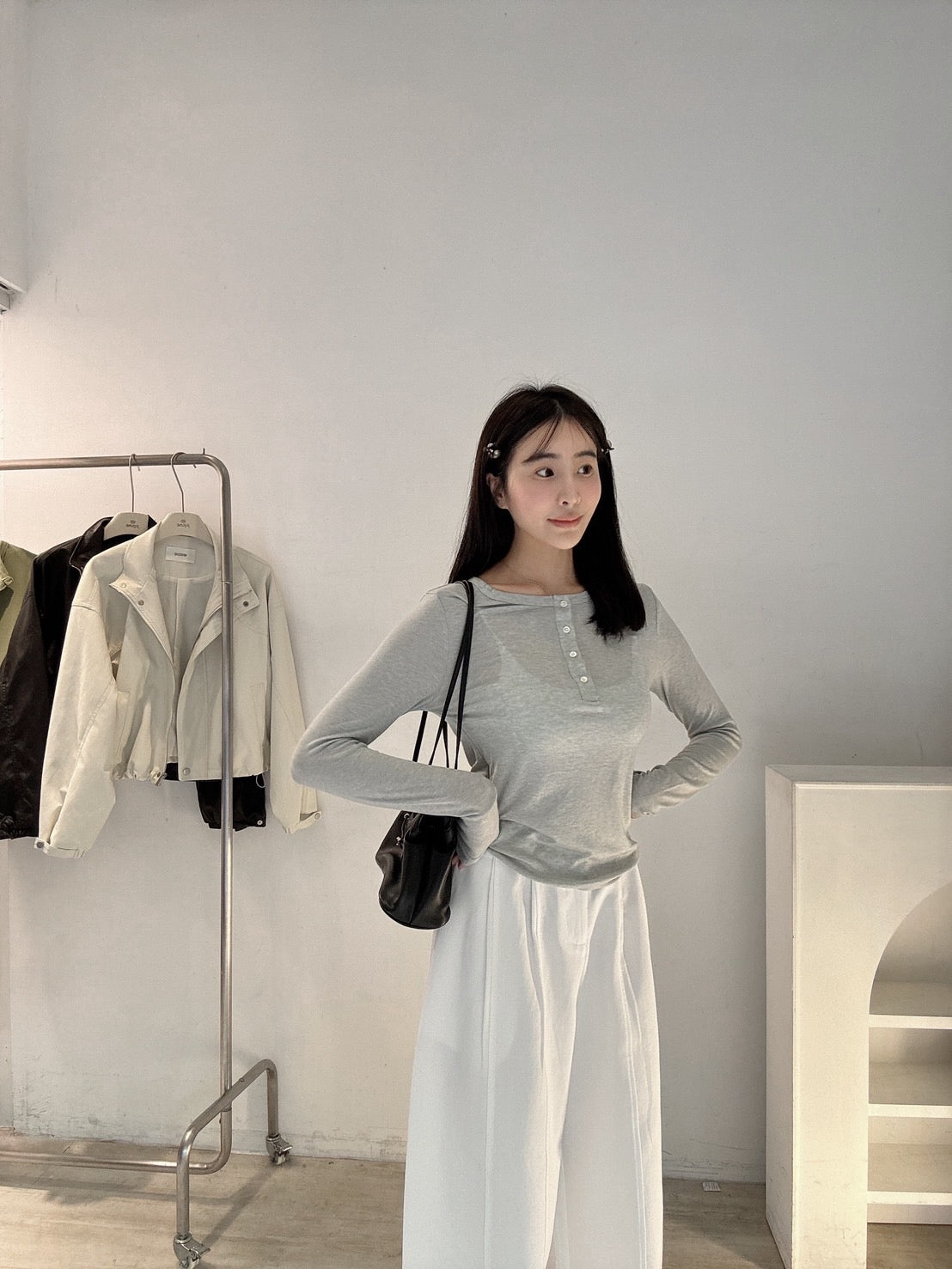 天絲棉排扣圓領上衣