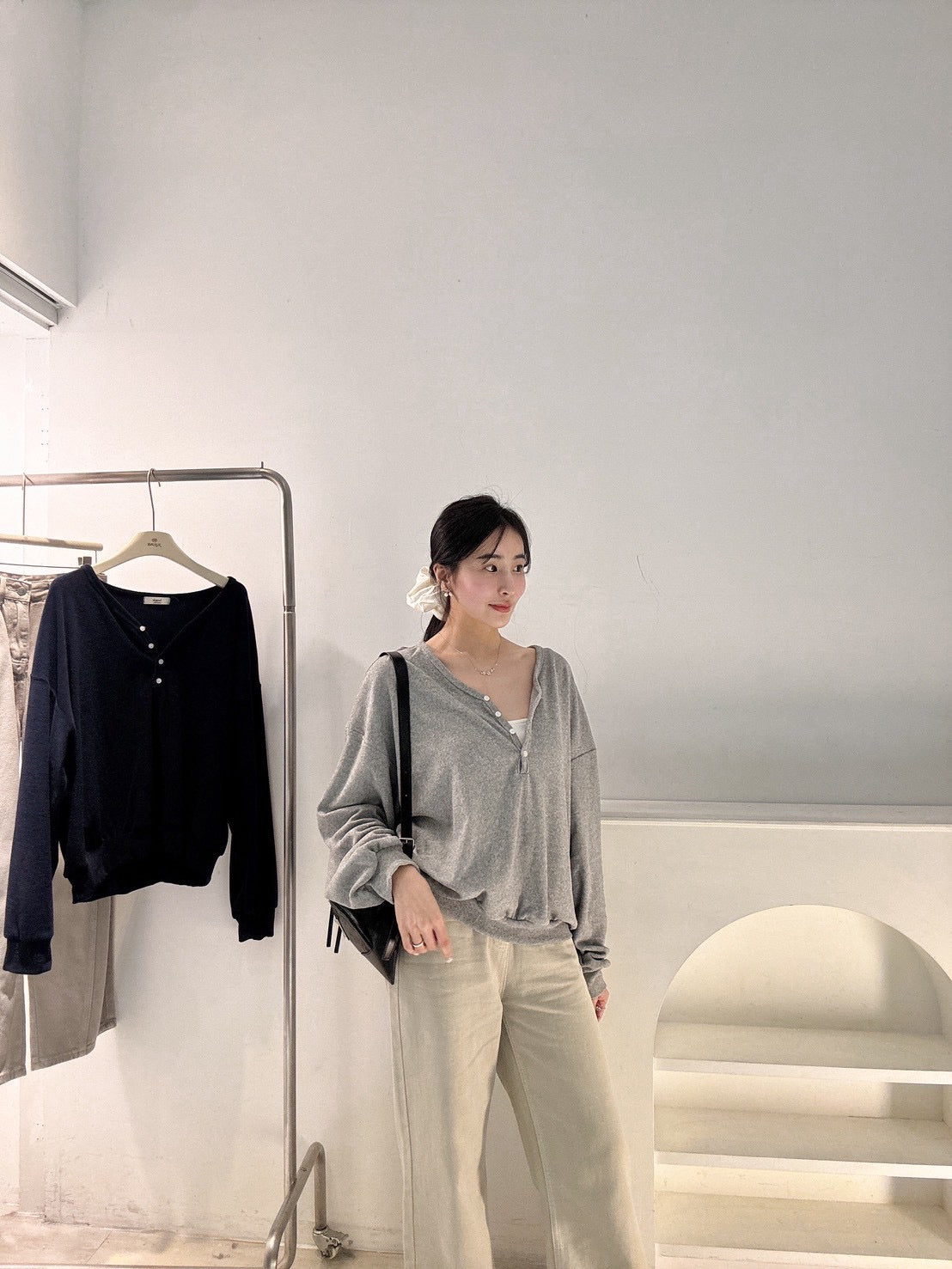 設計款排扣造型衛衣