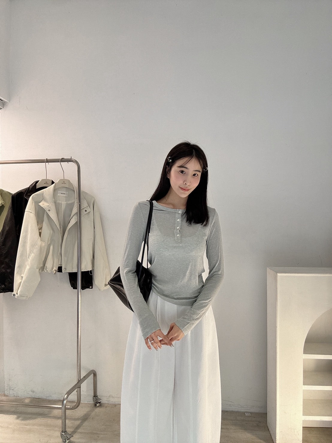 天絲棉排扣圓領上衣