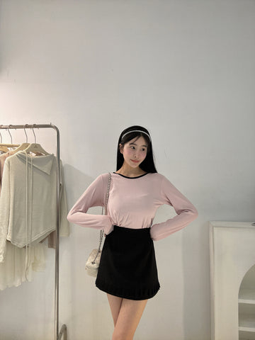 質感撞色圓領上衣