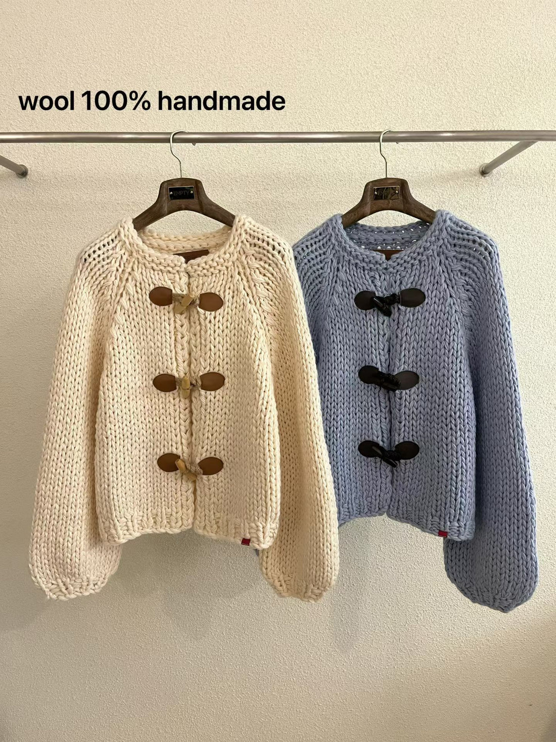 牛角扣羊毛針織外套