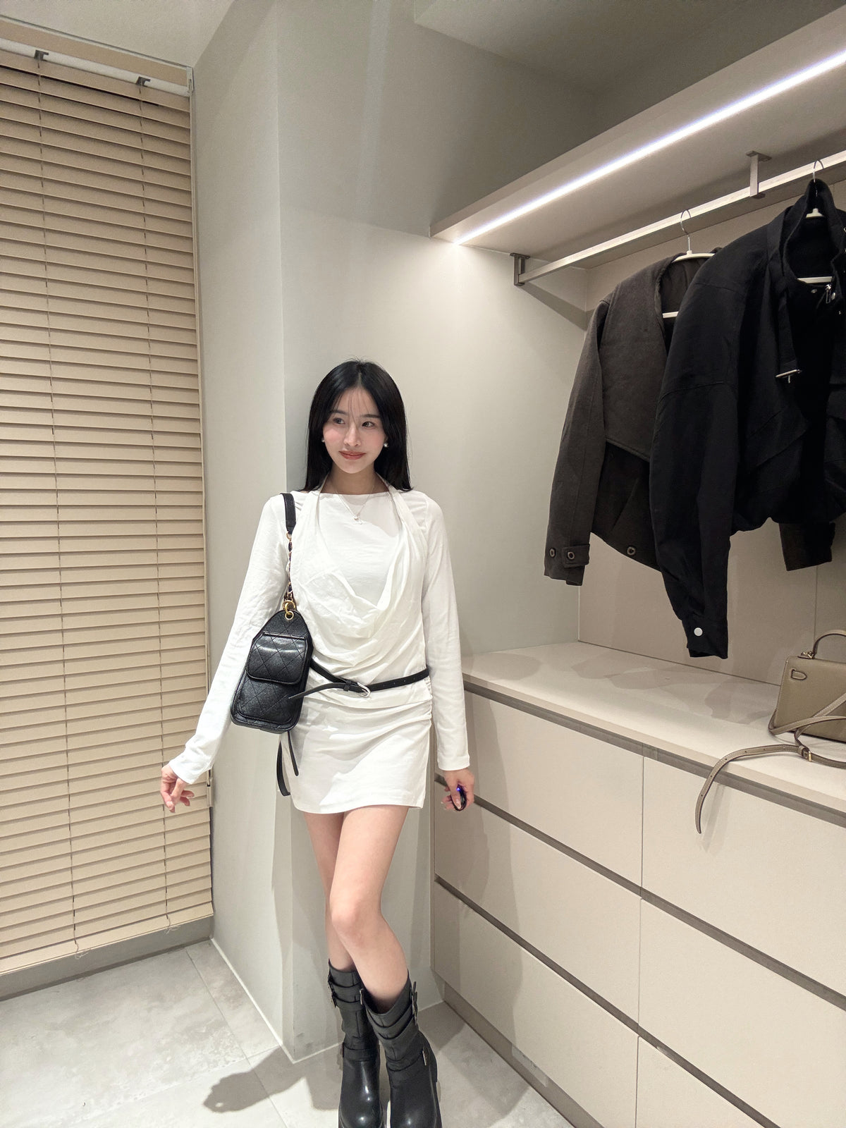 設計款假兩件短洋
