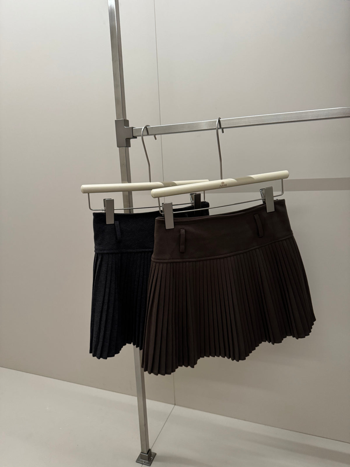 柔軟絨布百褶褲裙