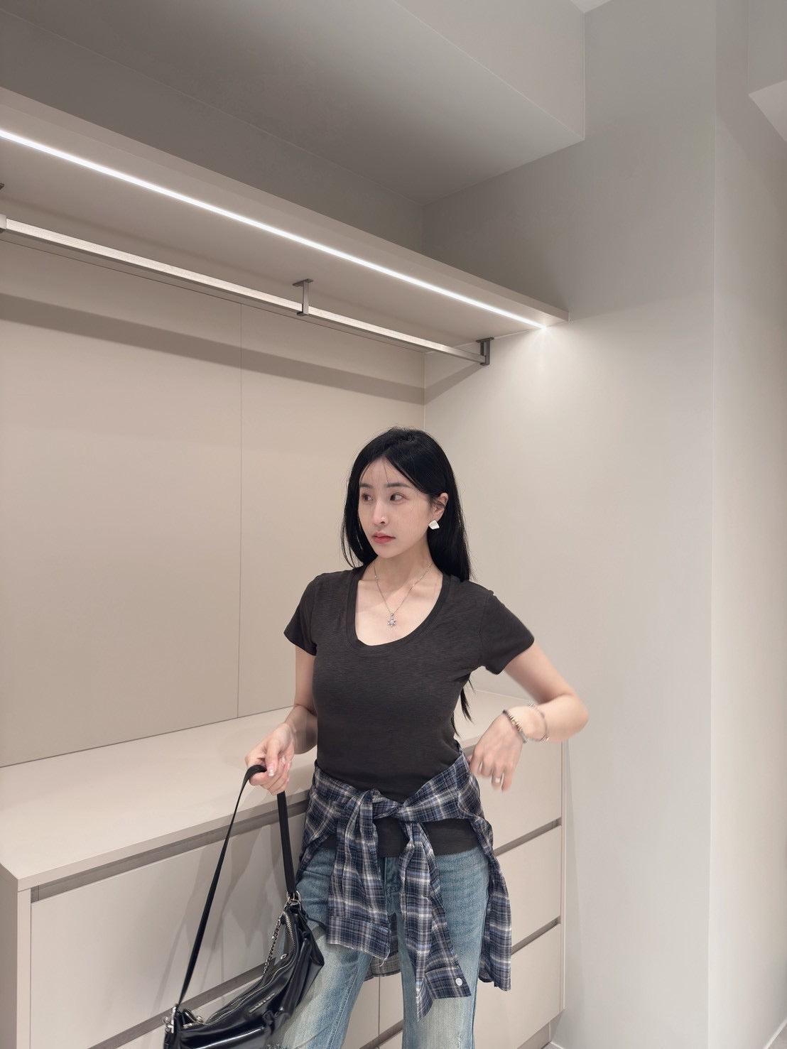 包色收涼感顯瘦上衣