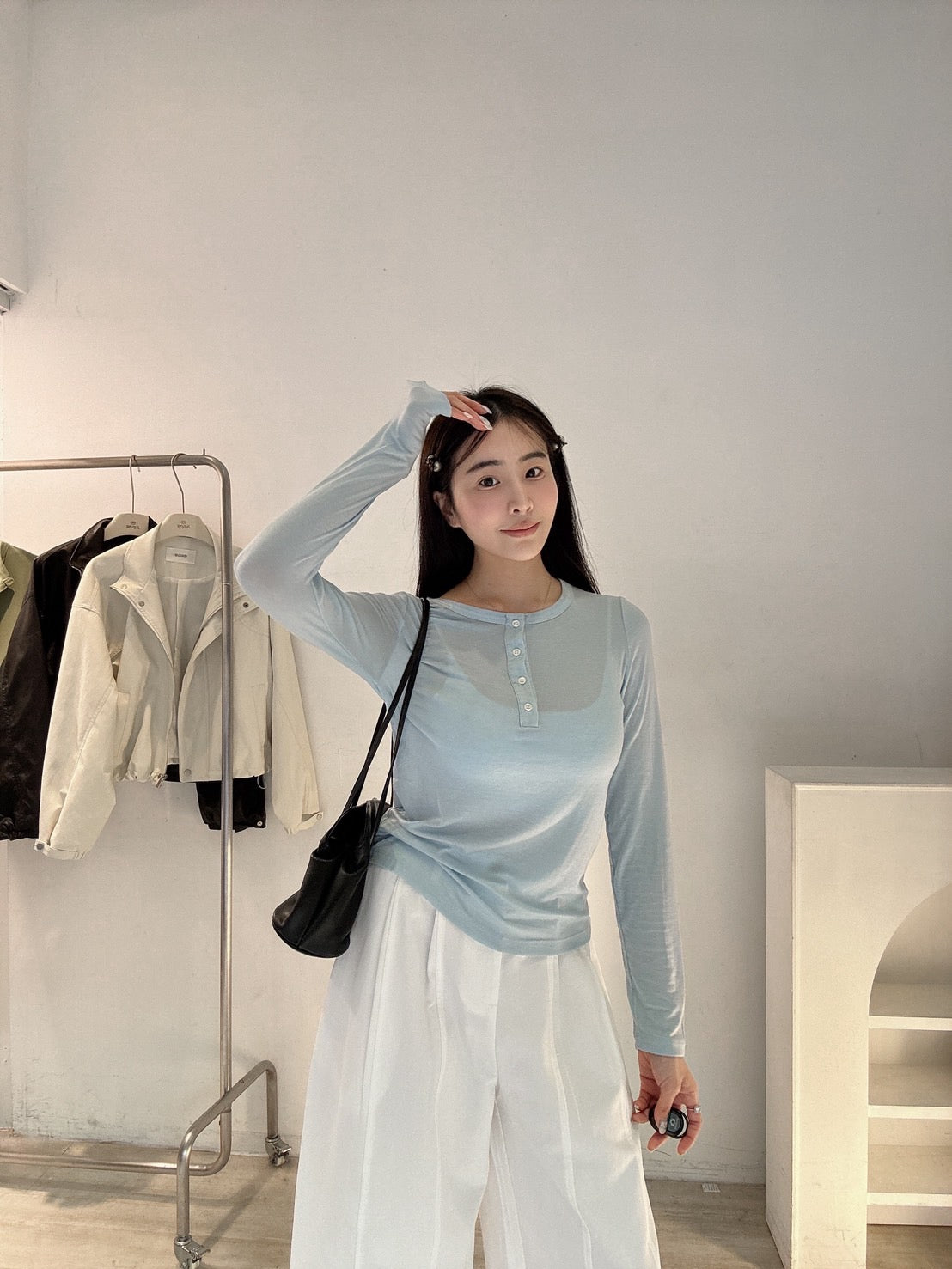 天絲棉排扣圓領上衣