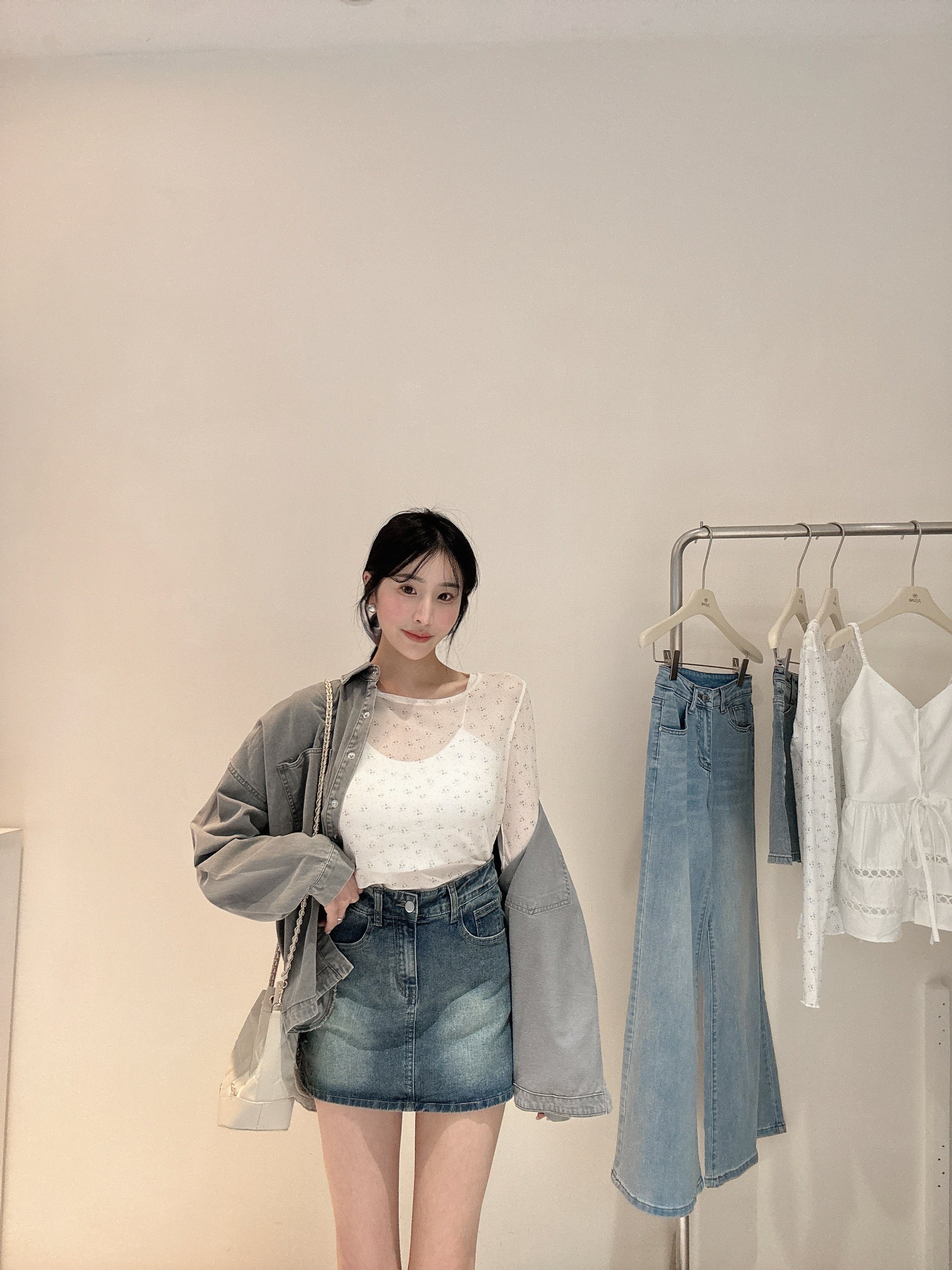 淺灰綠水洗襯衫