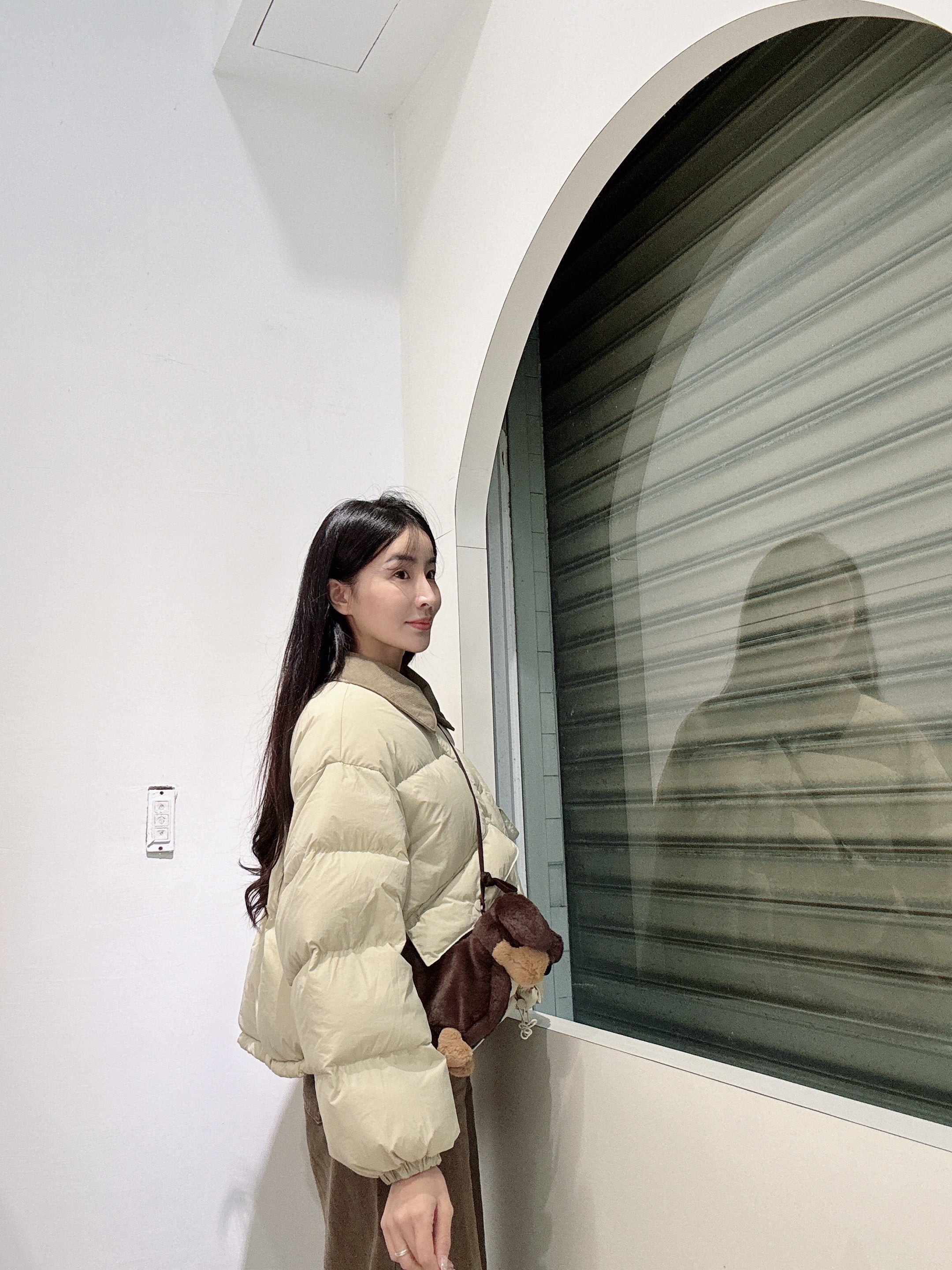 燈芯絨拼接領鴨絨外套