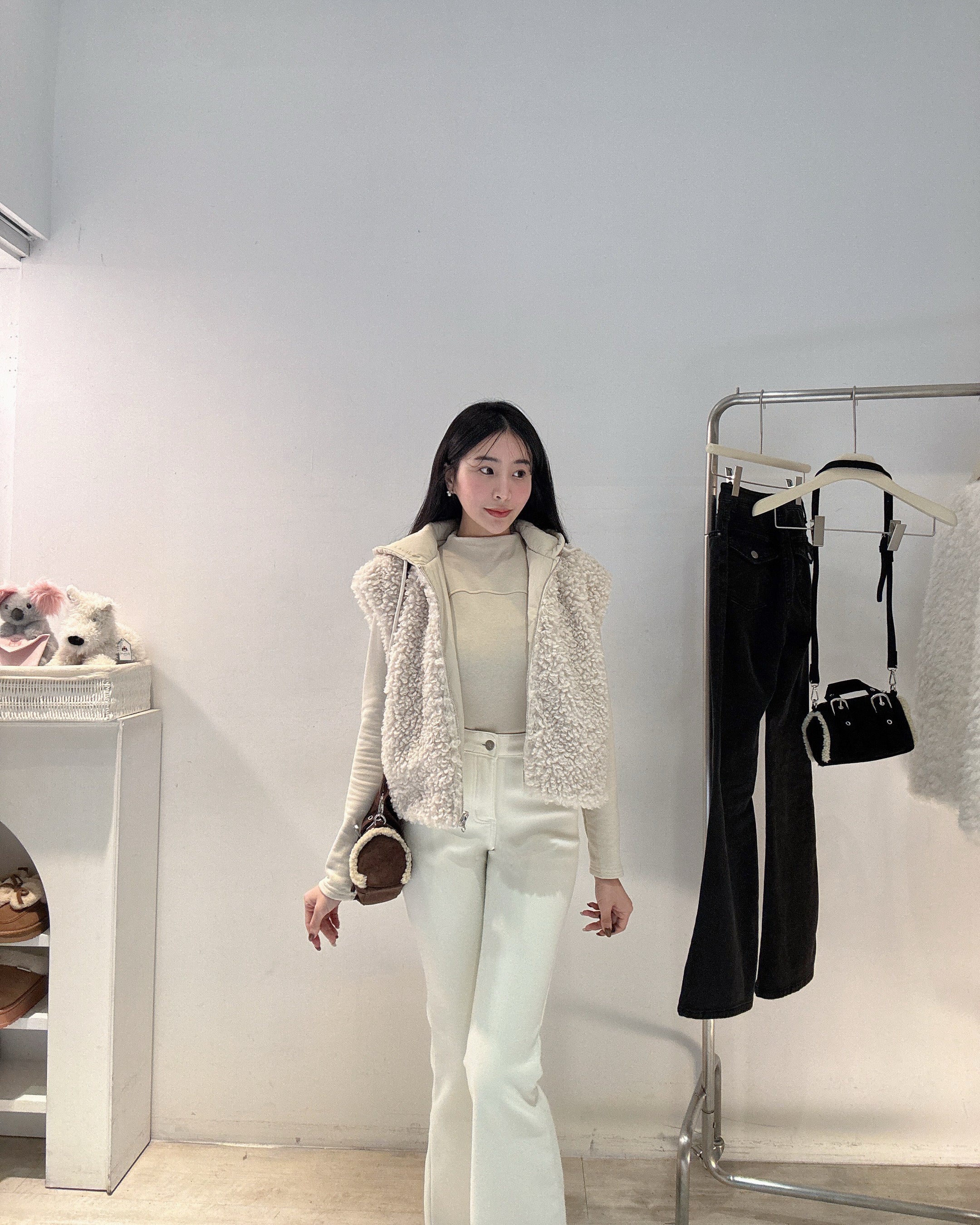 羊捲毛兩面穿連帽背心