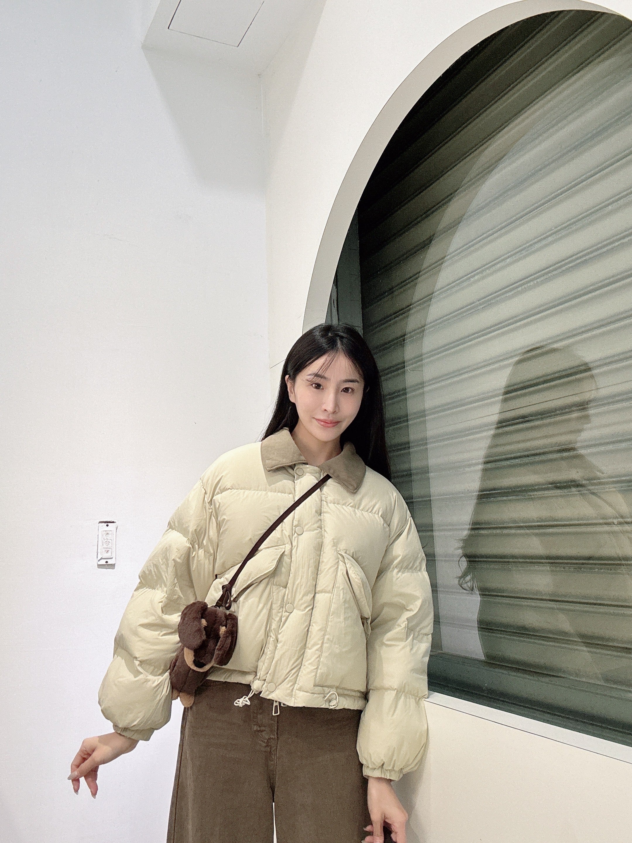 燈芯絨拼接領鴨絨外套