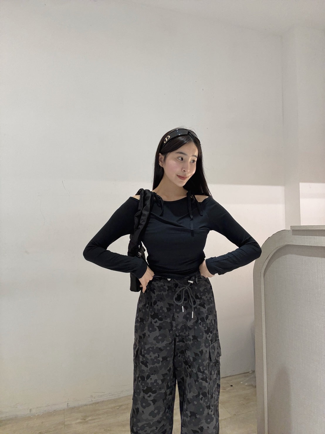 小花迷彩工裝縮口褲