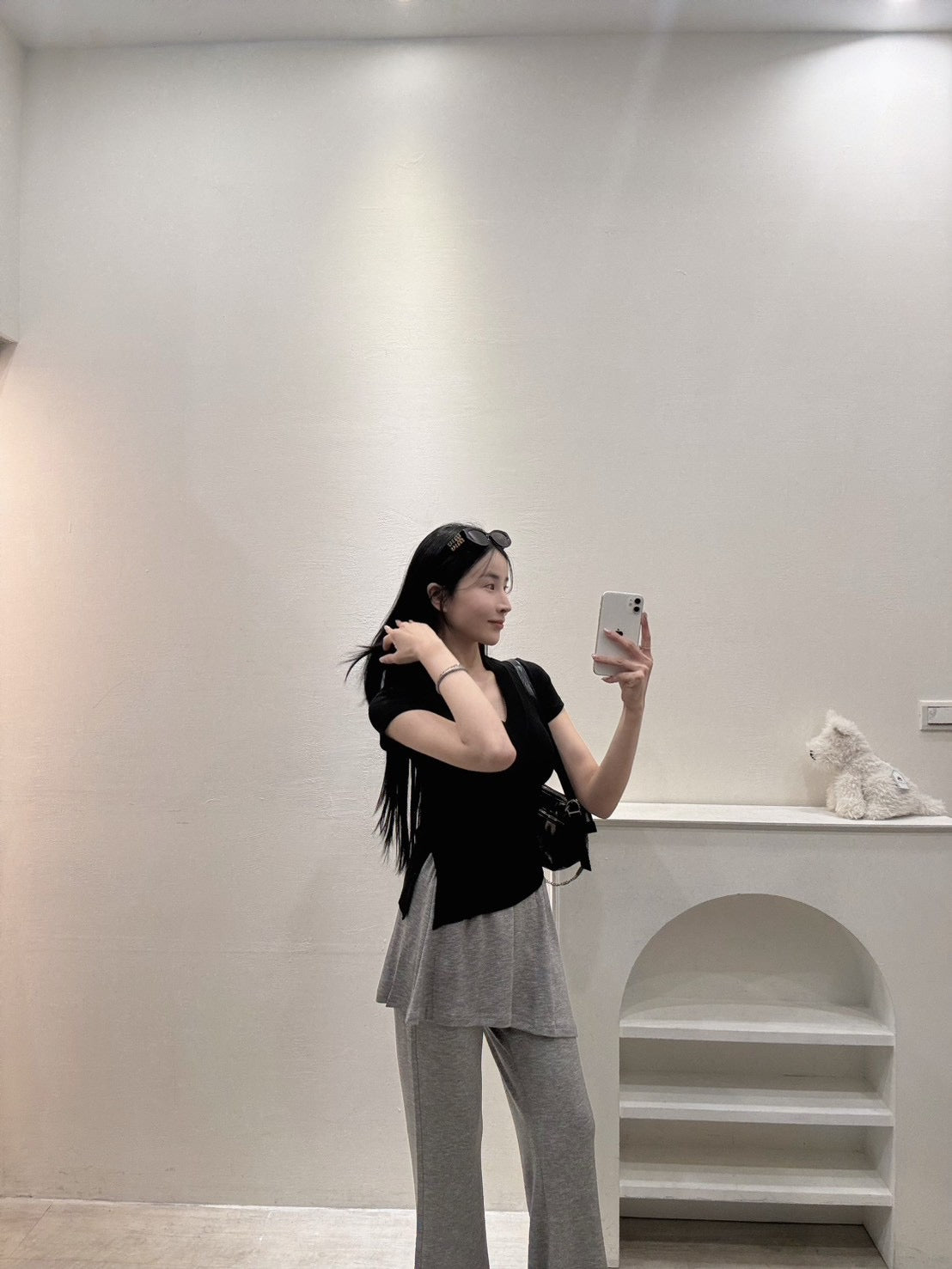 美腰V領彈力上衣