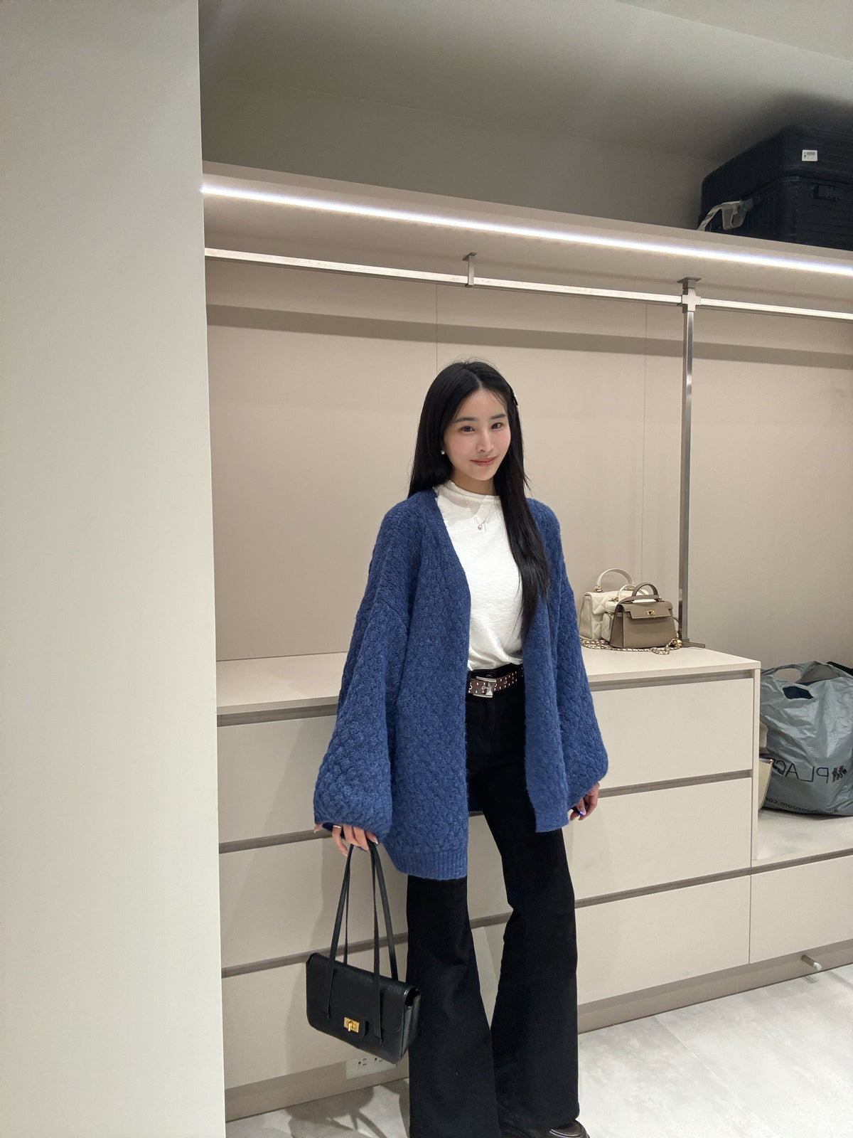 小窄管喇叭黑褲
