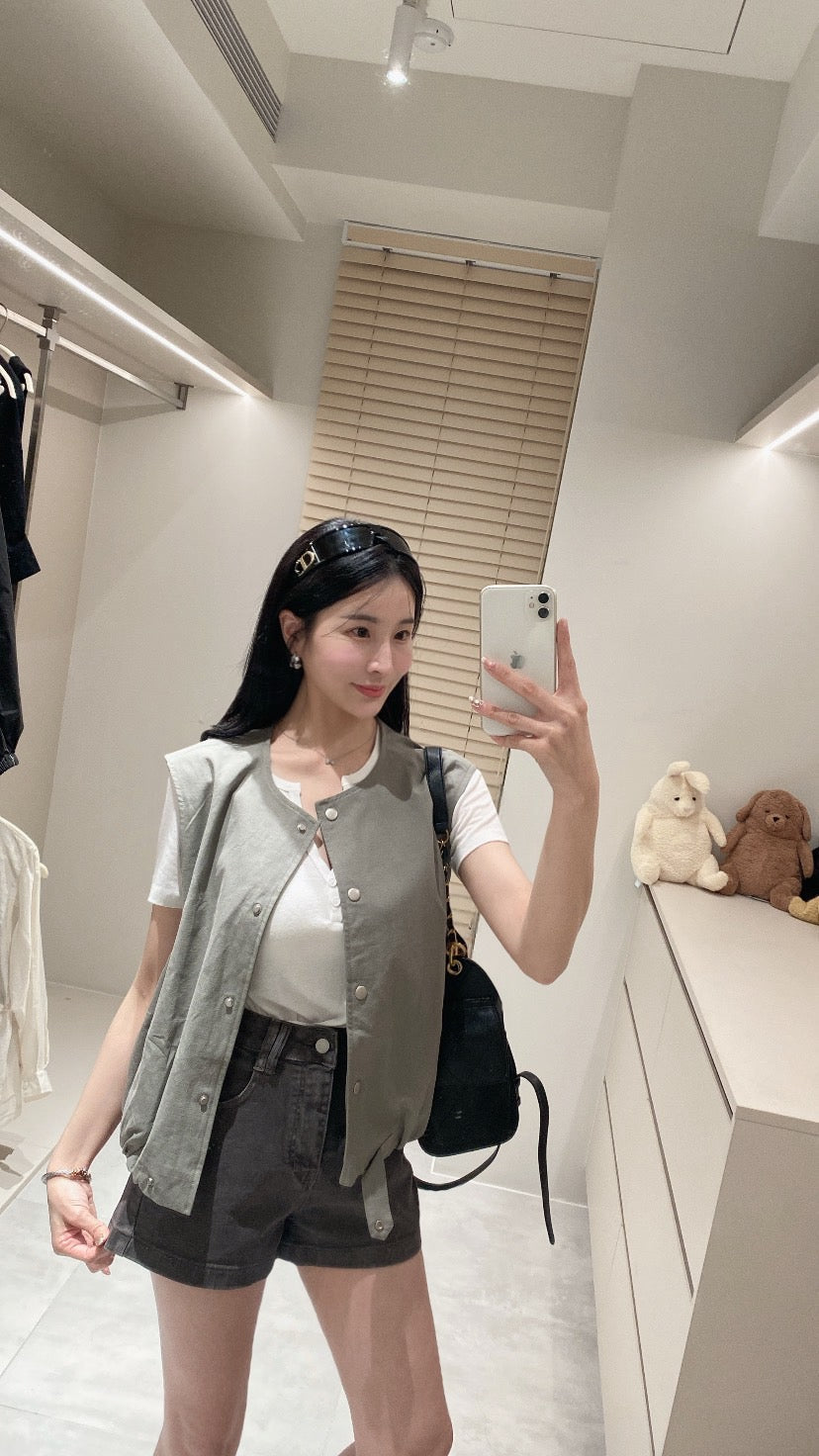 設計款質感背心