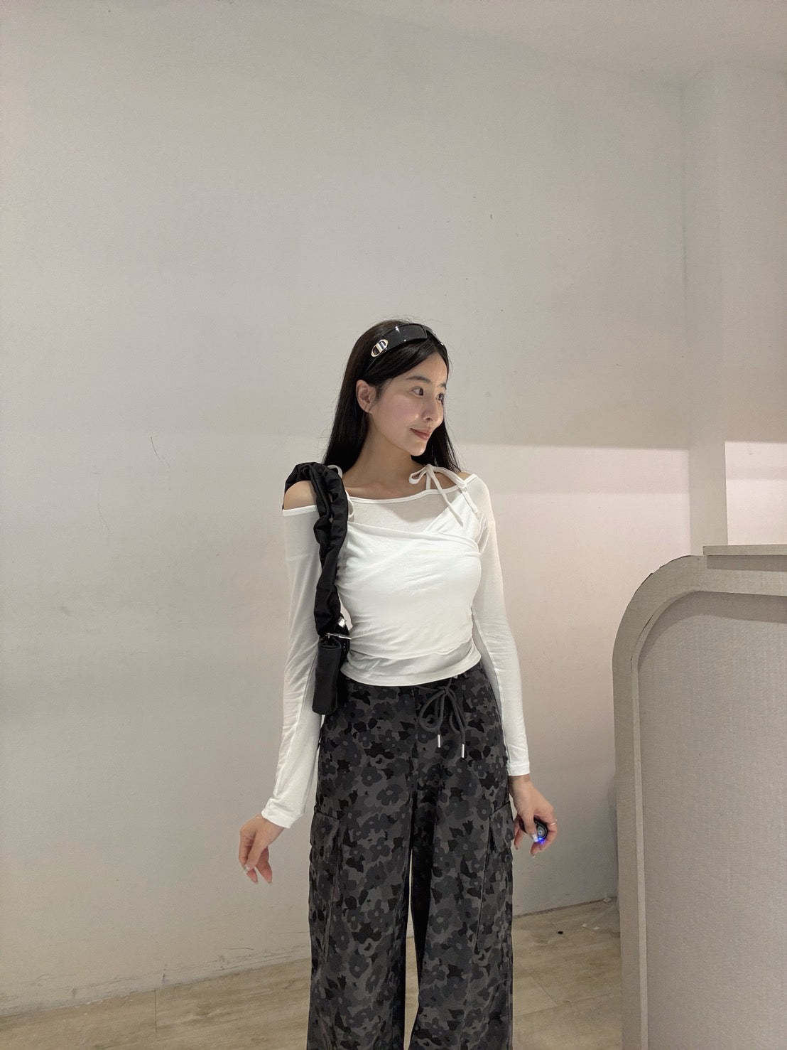 小花迷彩工裝縮口褲