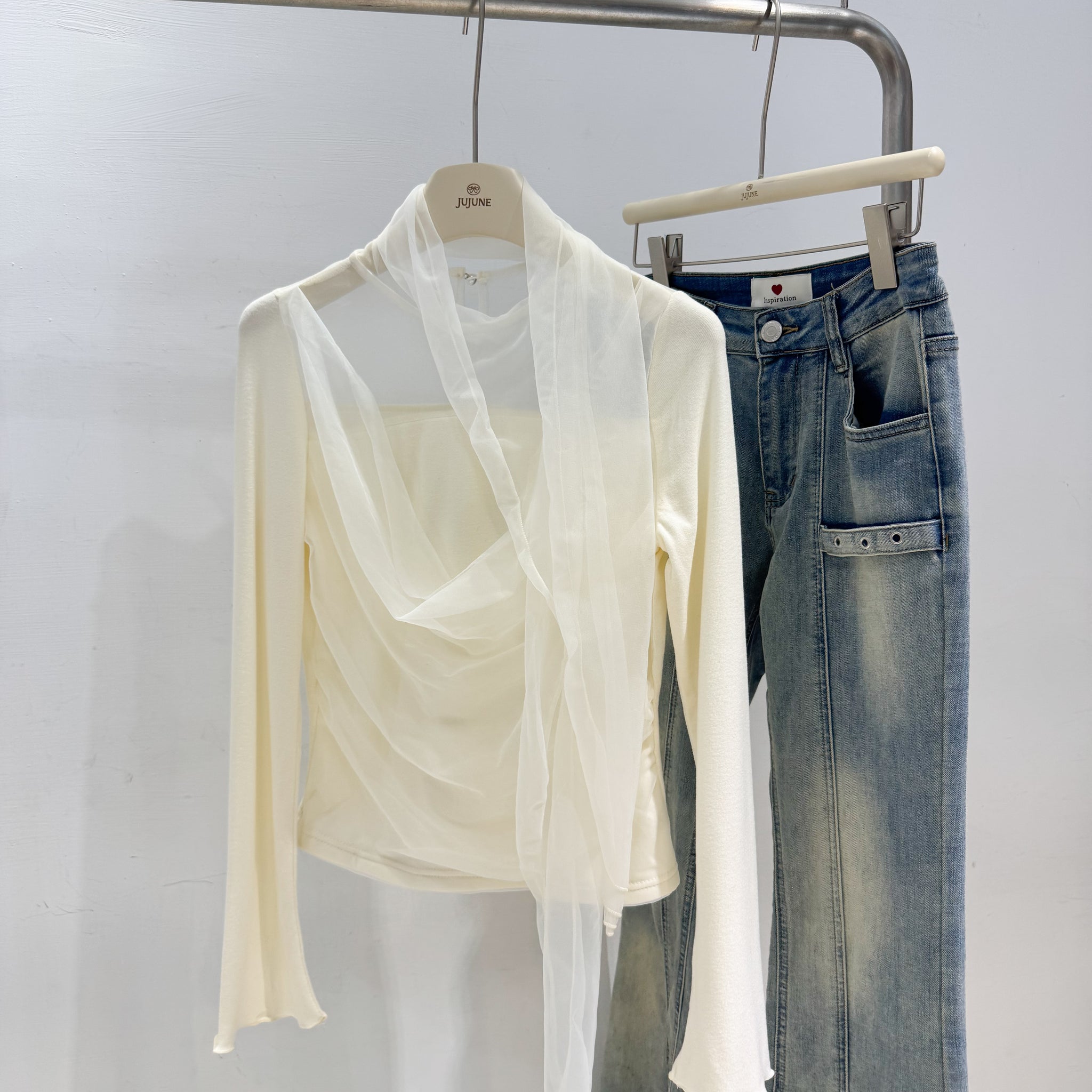 繞脖網紗綁帶上衣