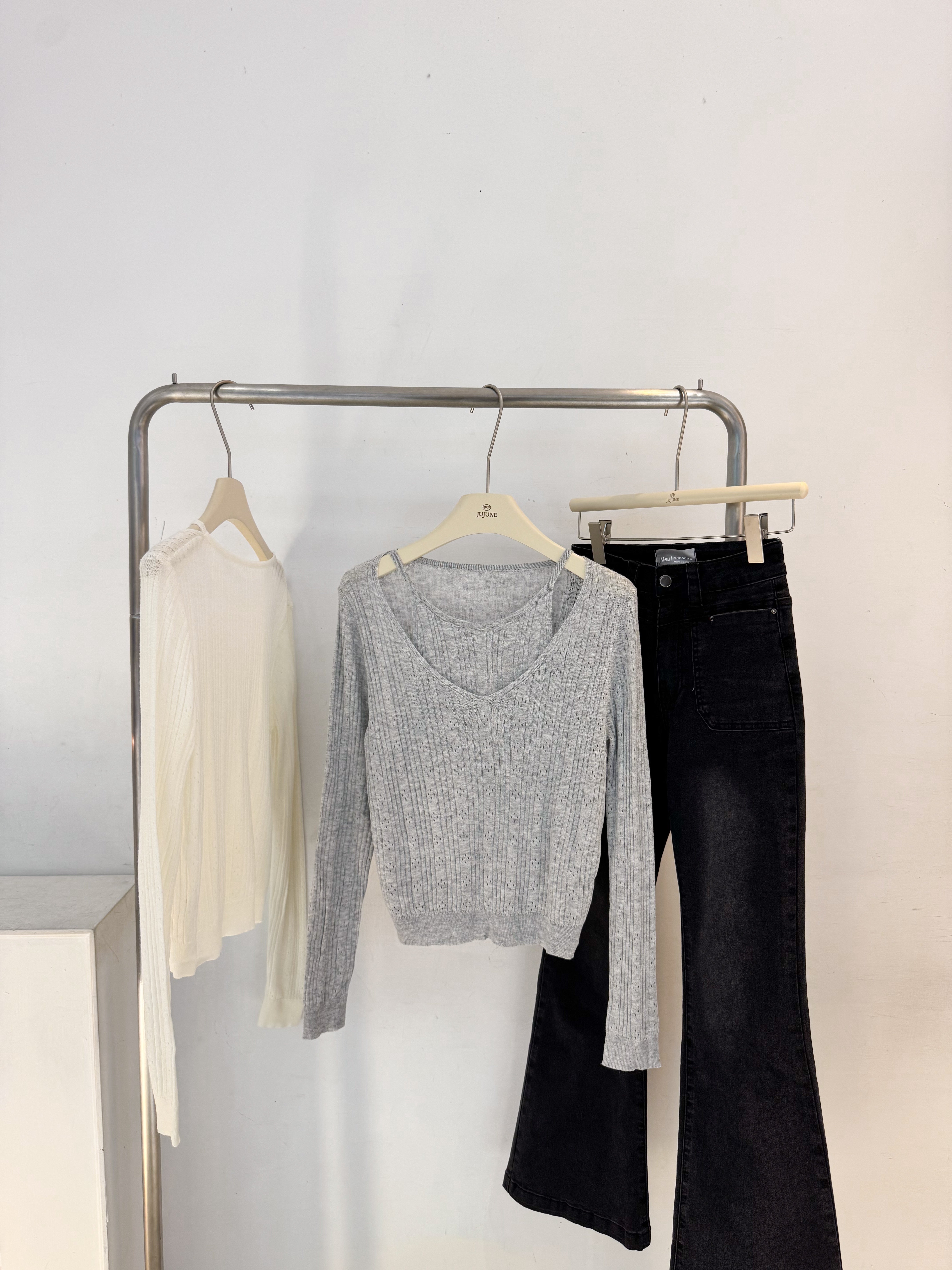 鏤空紋假兩件針織衫