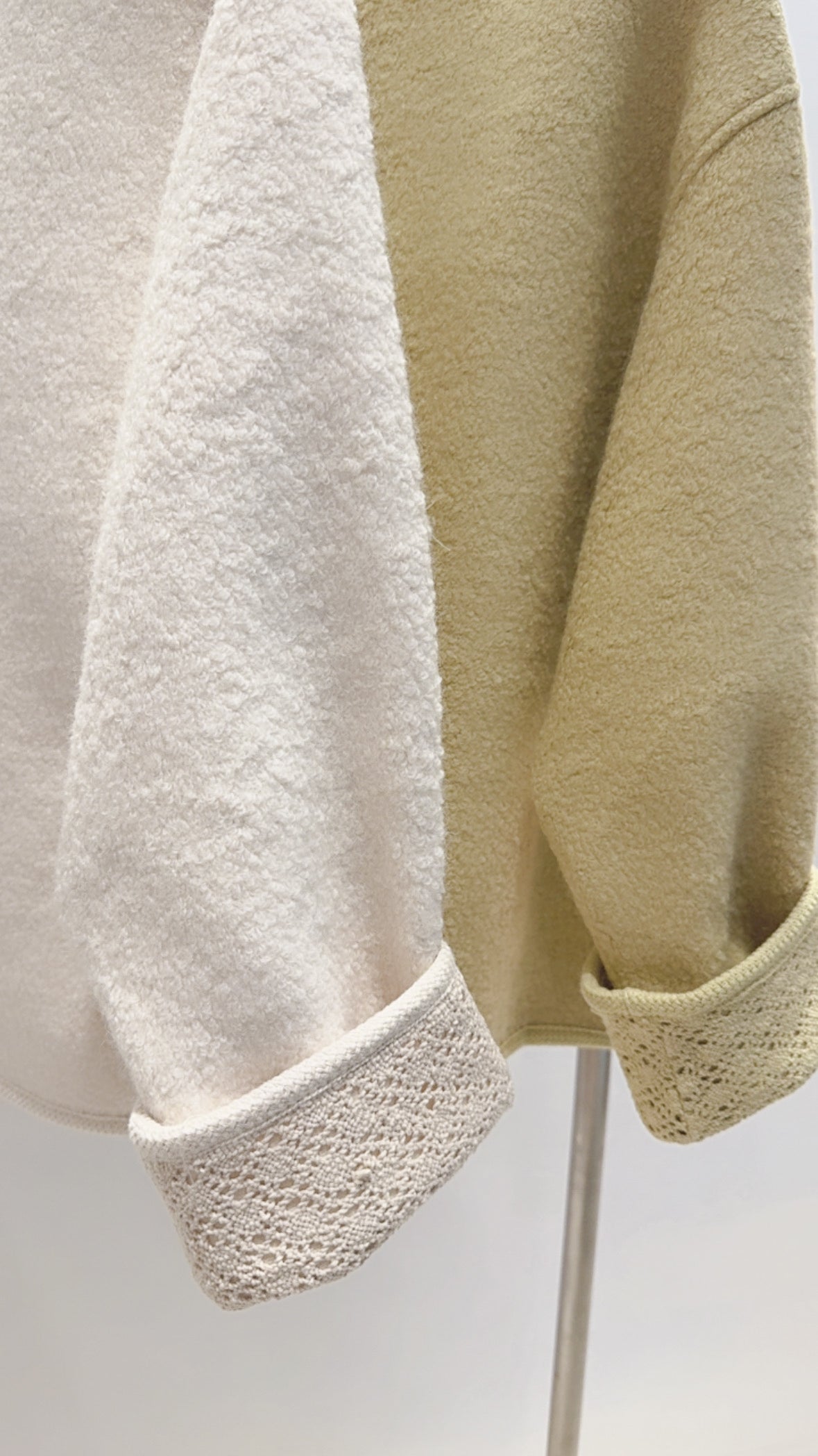 手袖雕花羊毛外套